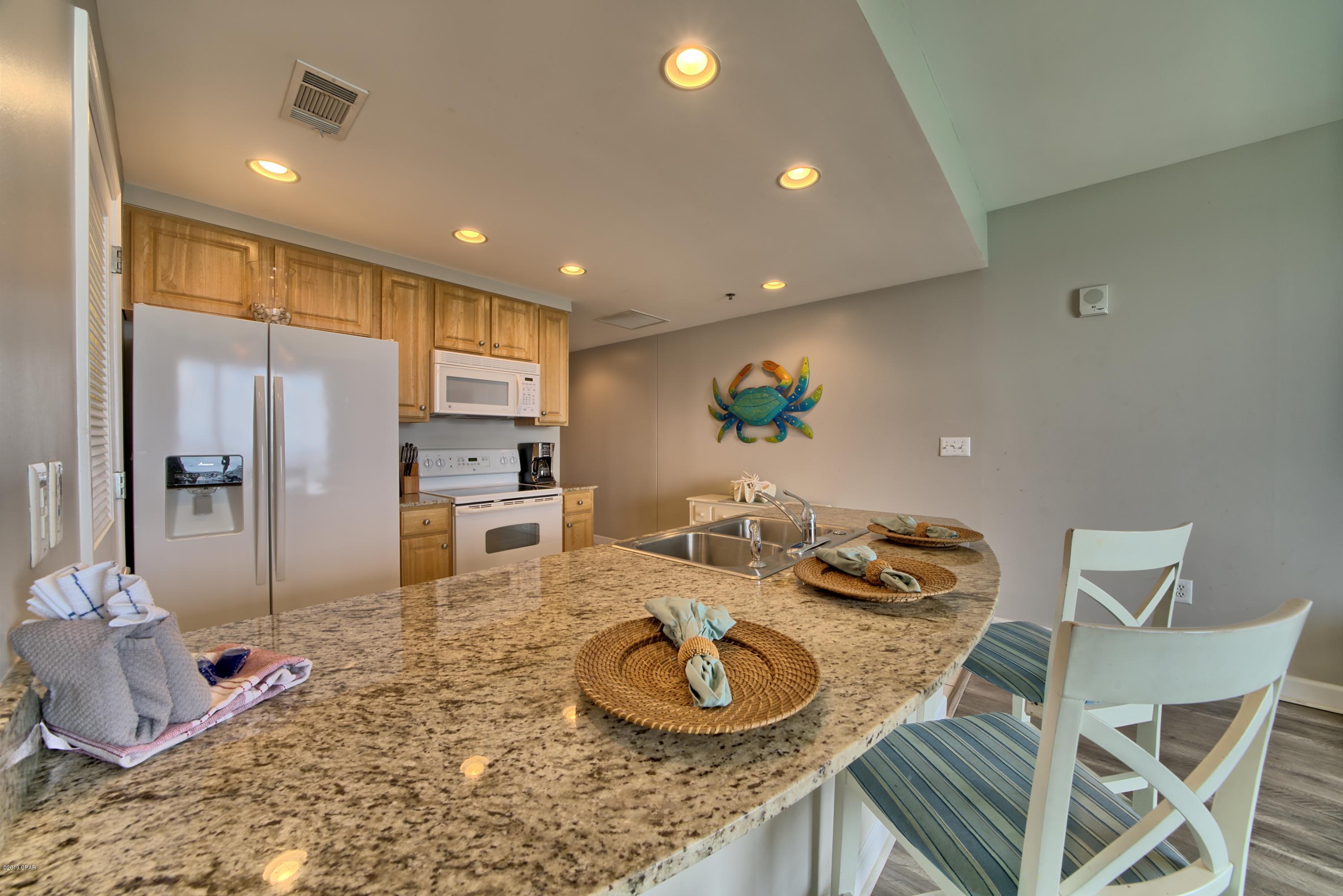 Splash Condo - Residential