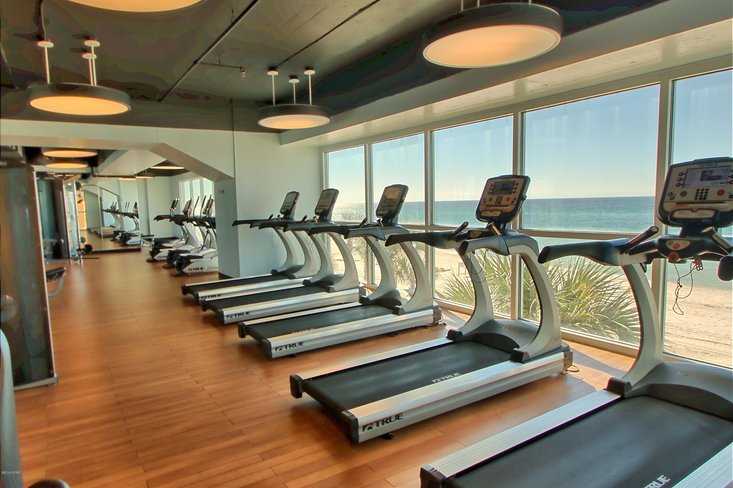 Splash Condo - Residential