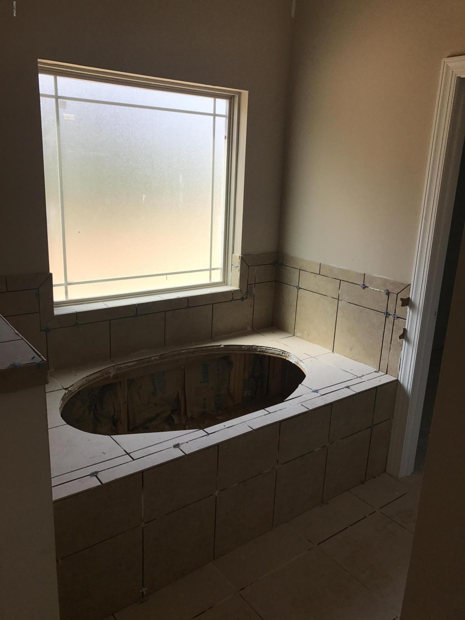 The Meadows & The Pointe - Residential