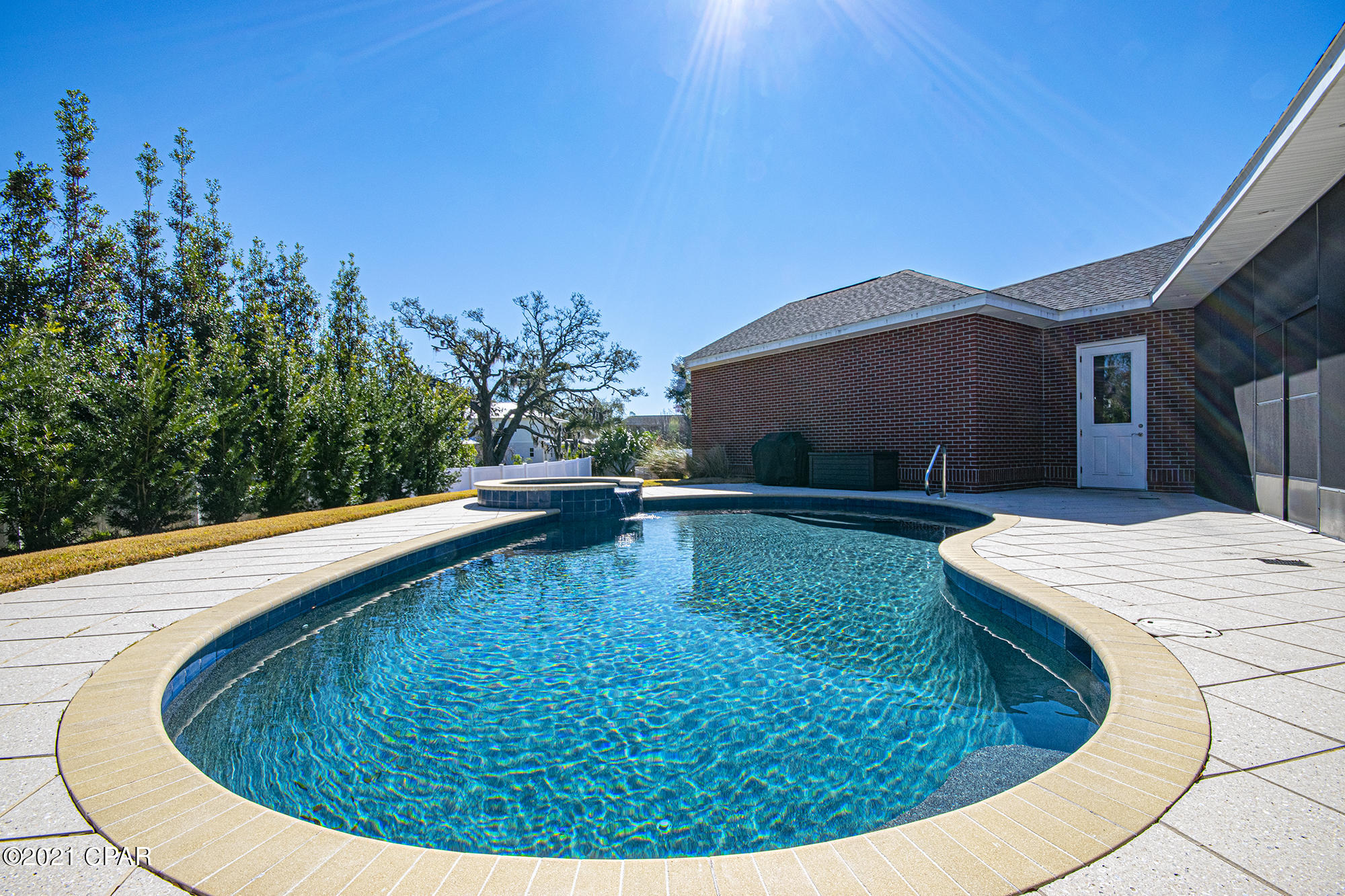 Cove Pointe - Residential