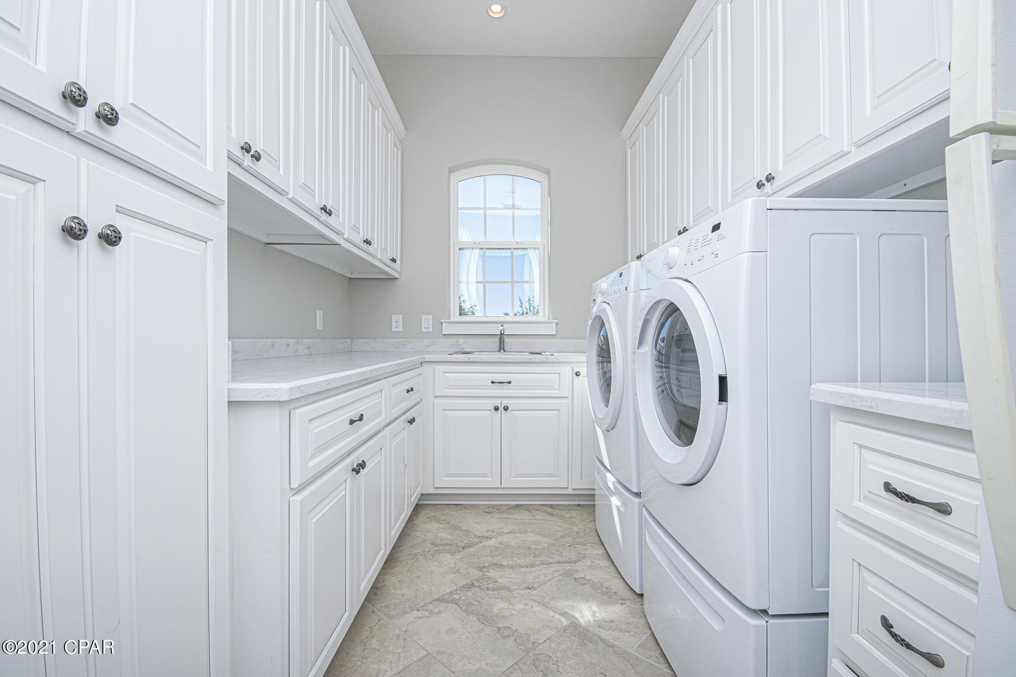 Cove Pointe - Residential