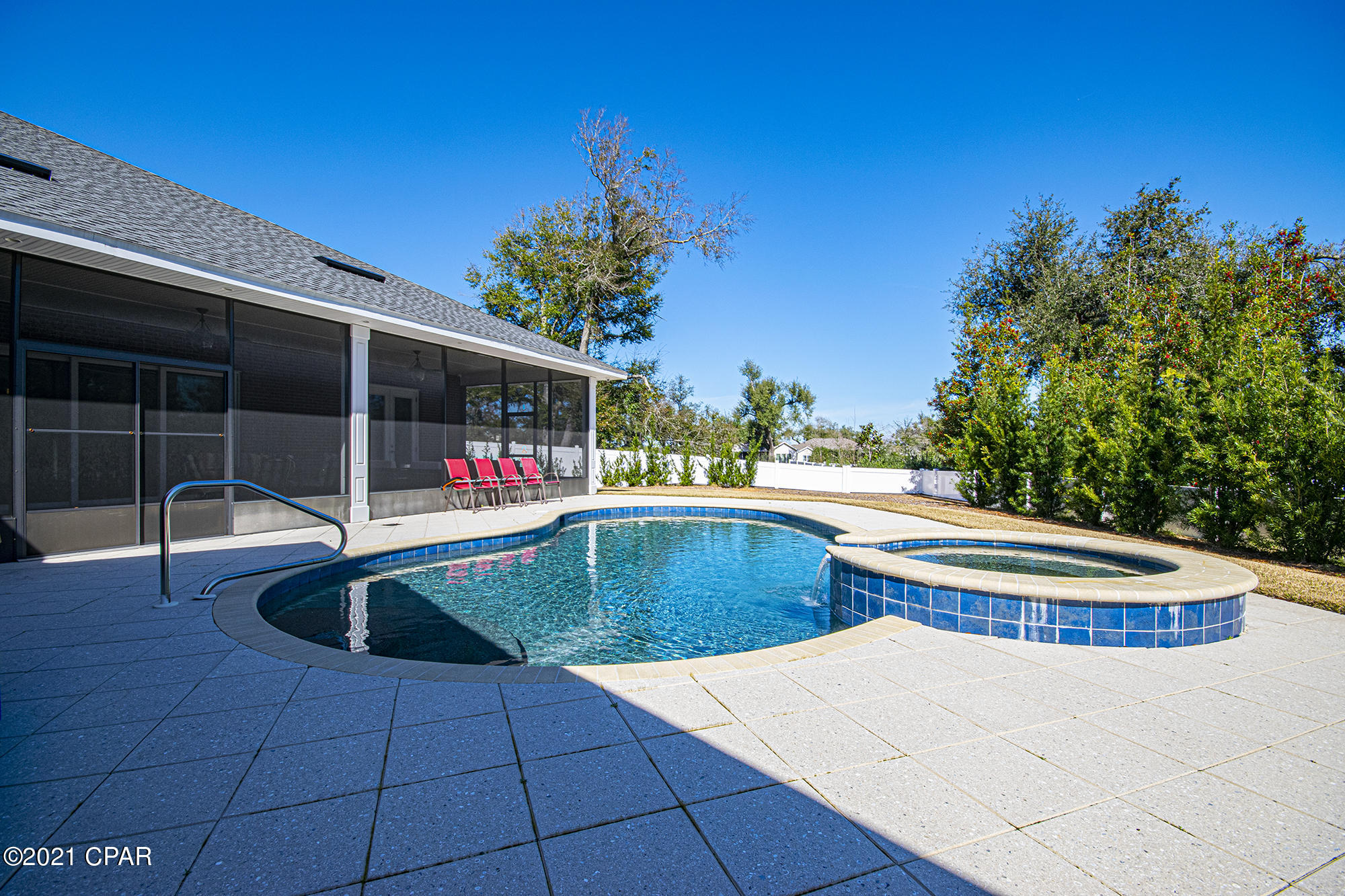 Cove Pointe - Residential