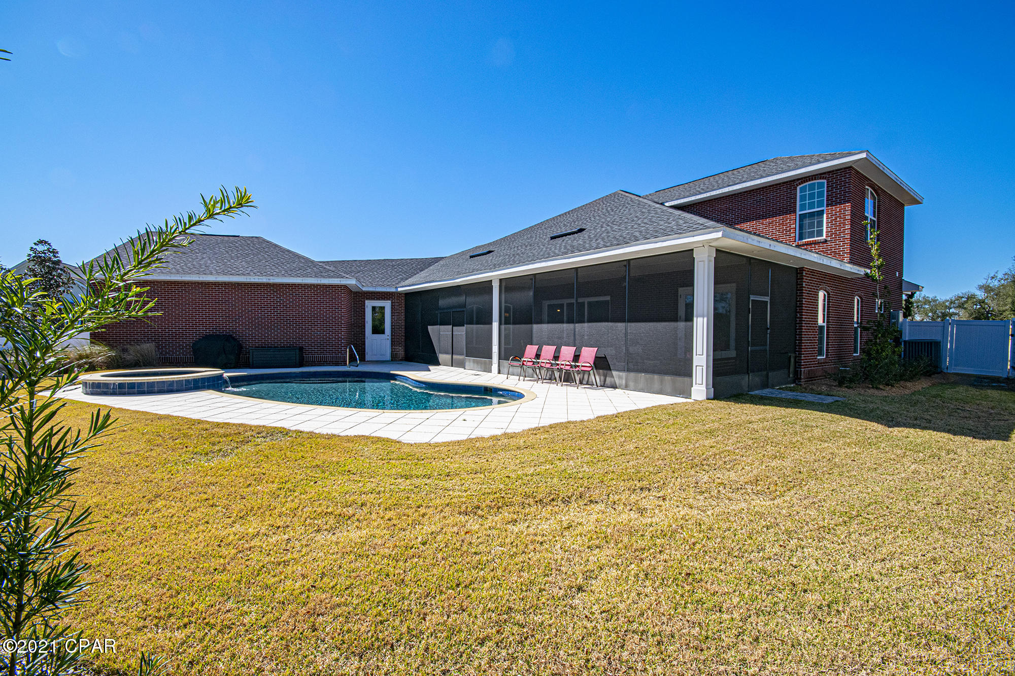 Cove Pointe - Residential