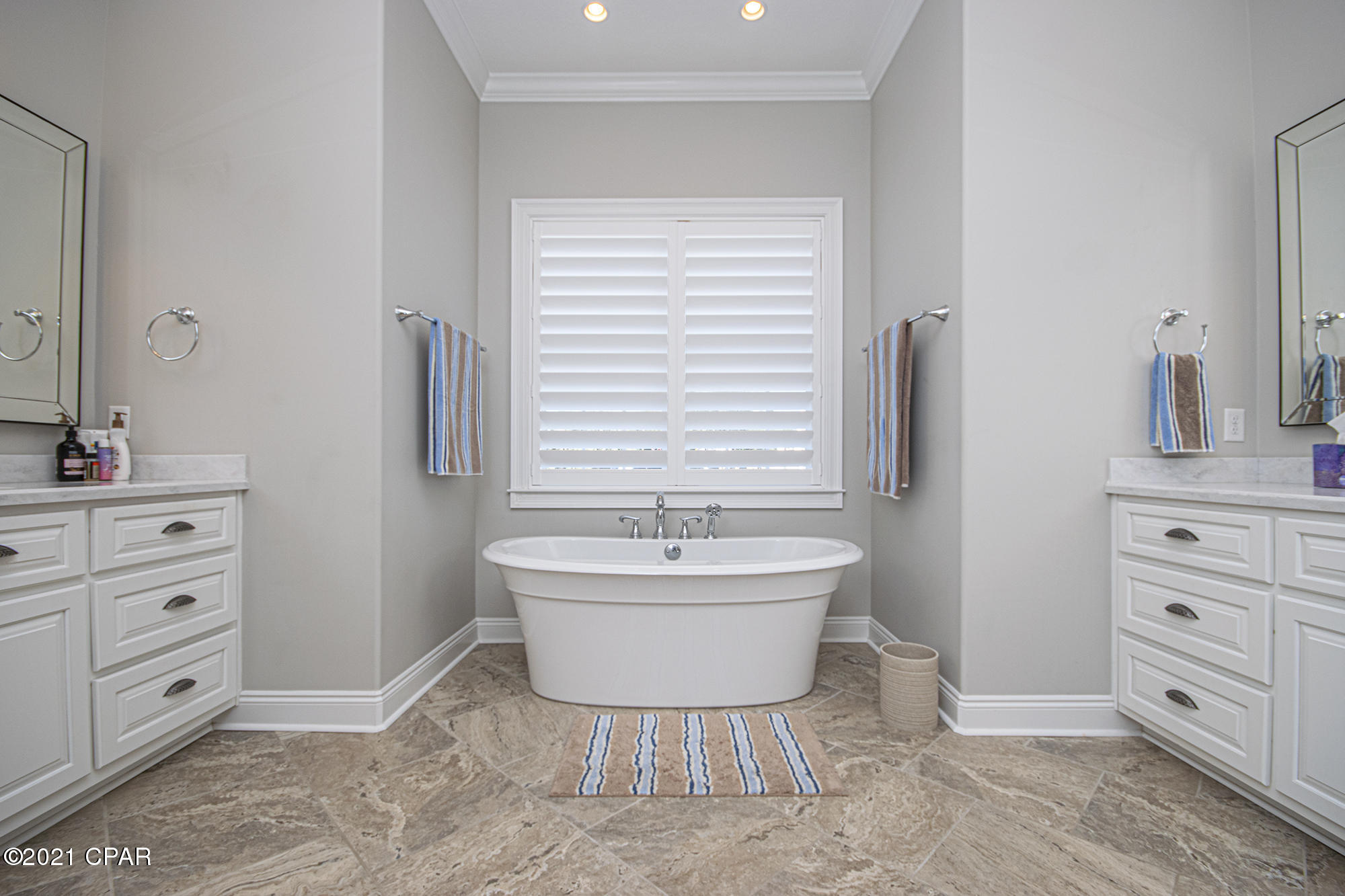 Cove Pointe - Residential