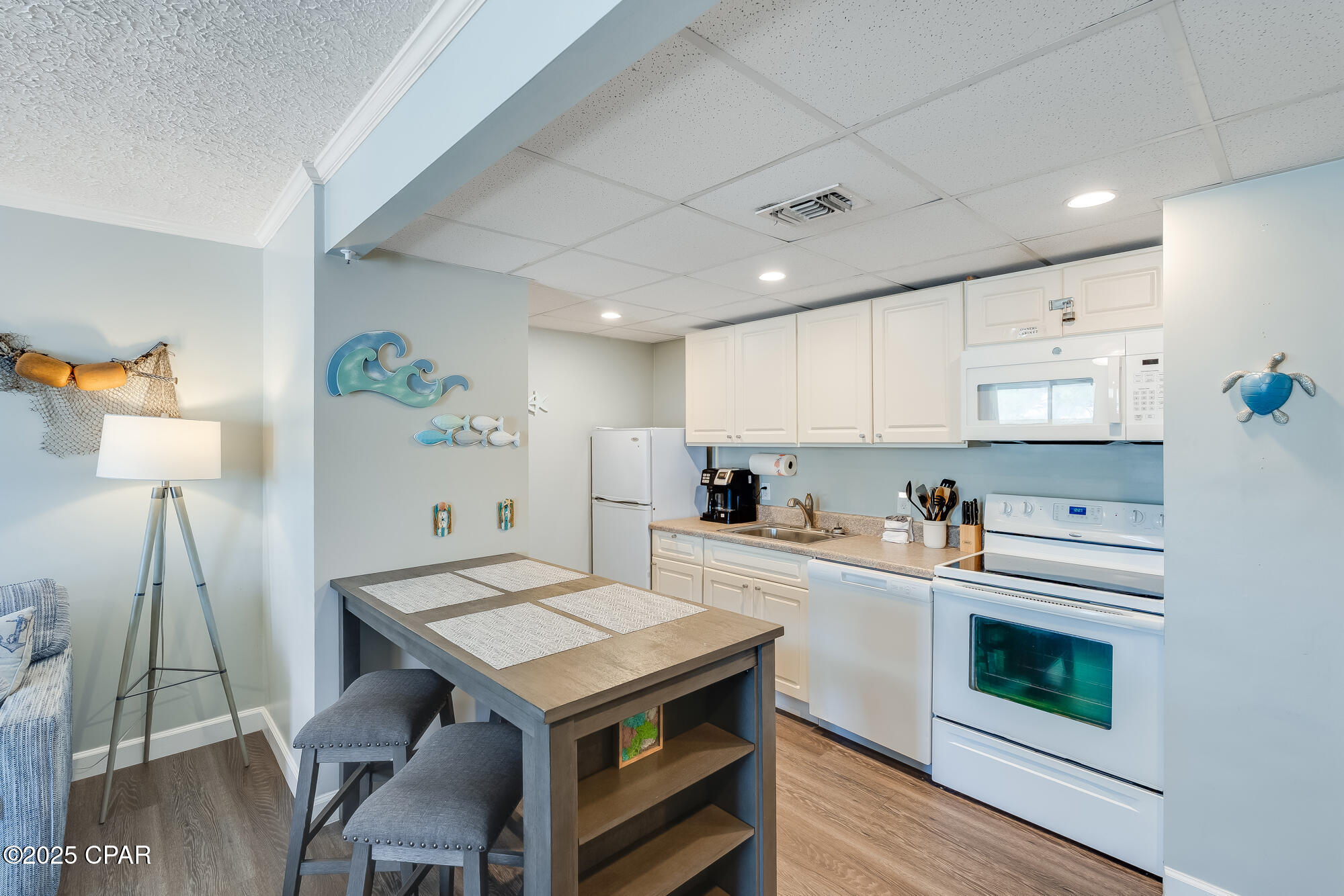 Grand Lagoon Cove Condominium - Residential