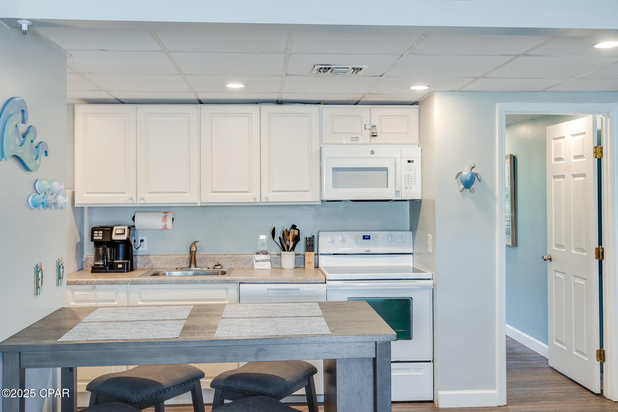 Grand Lagoon Cove Condominium - Residential