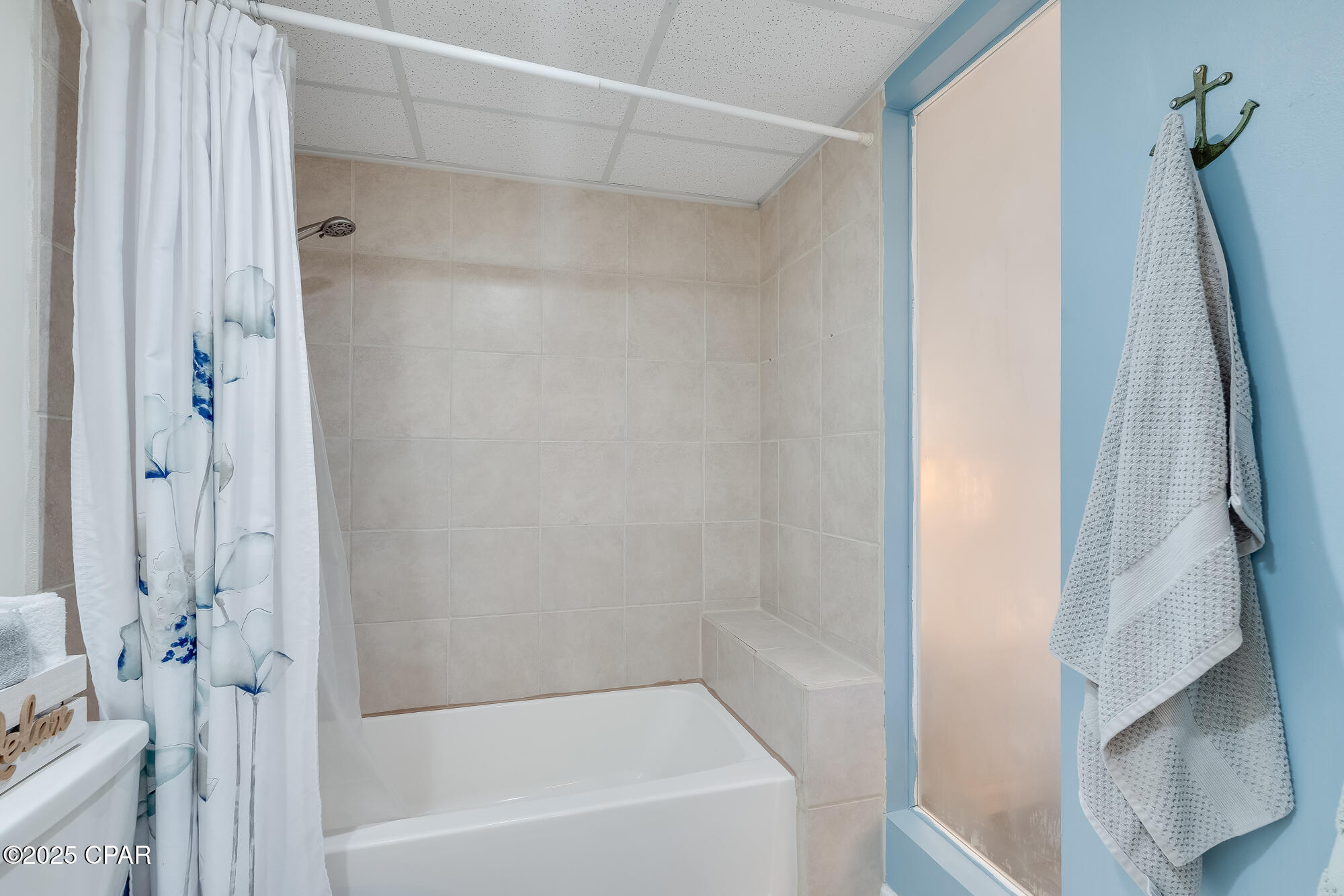 Grand Lagoon Cove Condominium - Residential