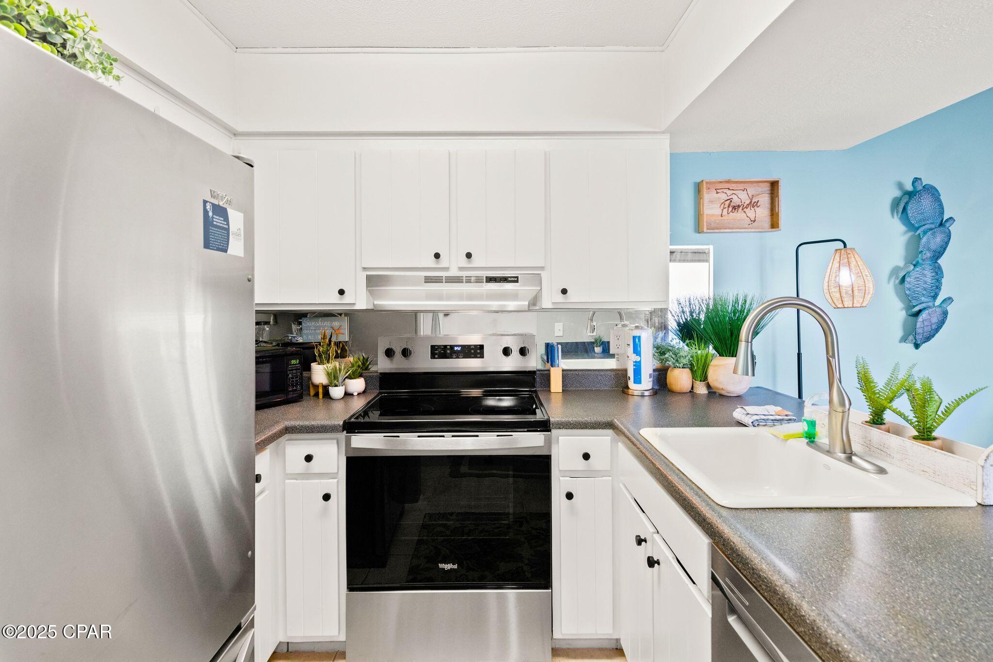 Endless Summer I - Residential