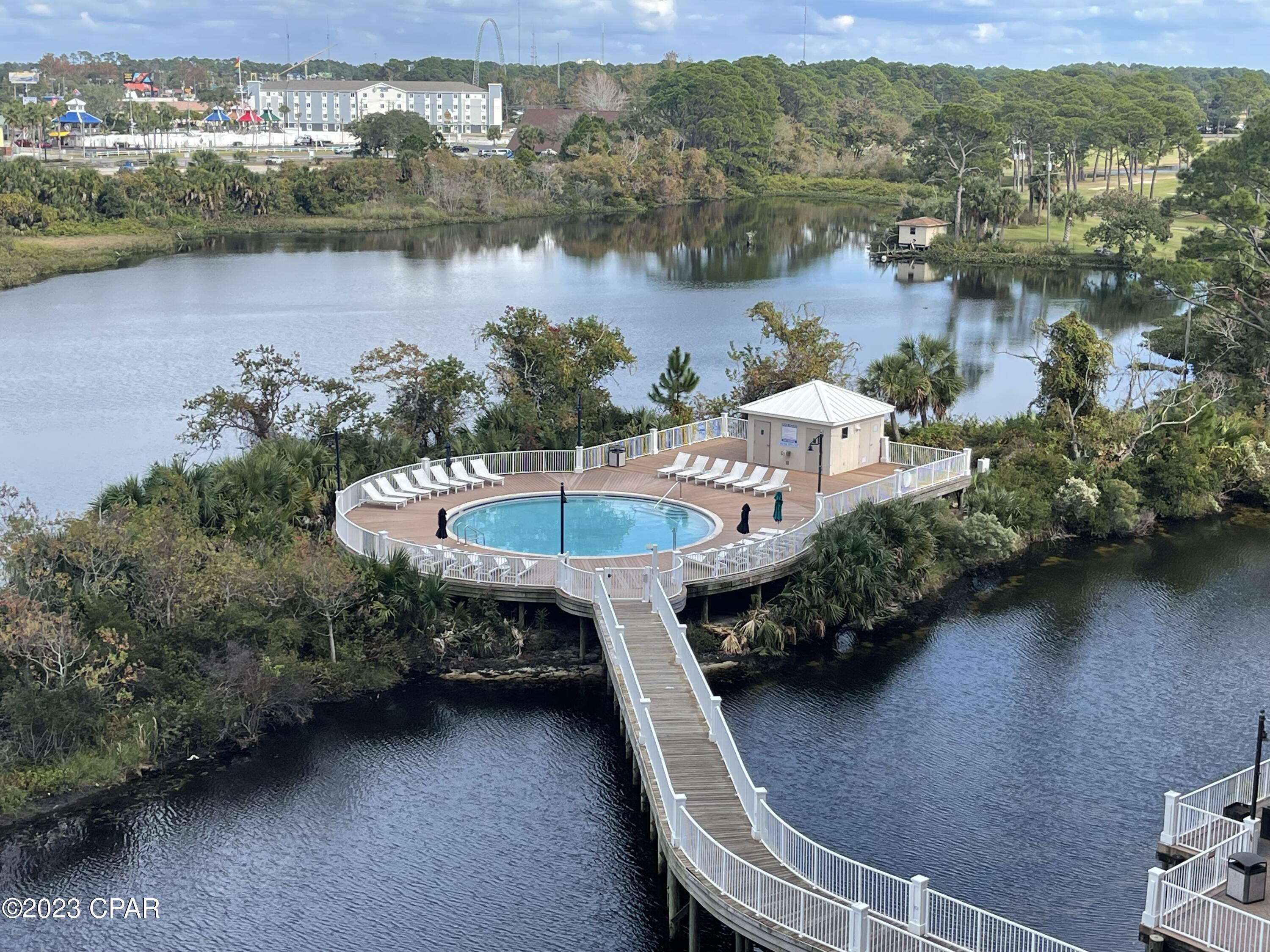 Laketown Wharf - Residential