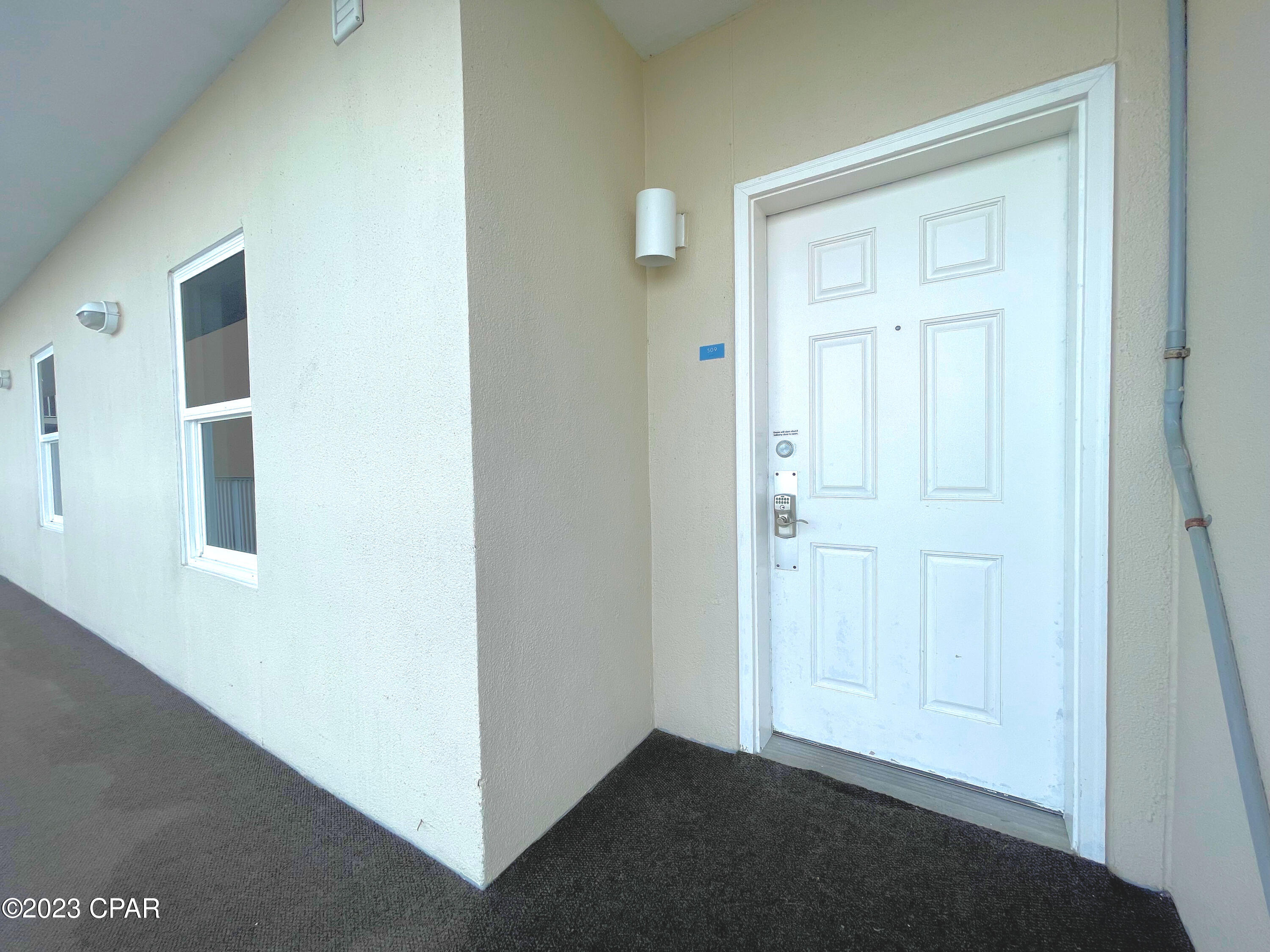 Laketown Wharf - Residential