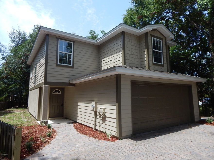 Seller will entertain Owner Financing!

Great location on this home near 23rd street, 15th street, and Hathaway Bridge. This home has been completely remodeled with granite kitchen counter tops, stainless steel appliances, new carpet and flooring throughout. New paint throughout the home. Interior features include an open floor plan kitchen with breakfast bar, thus overlooking the living room. Large master bedroom with a large spacious loft that can be used as a bonus, office, tv, or playroom. Exterior features include a covered rear patio, sprinkler system, and two car garage. This home is priced to sell quick and Seller will consider Owner Finance depending on Buyers down payment.