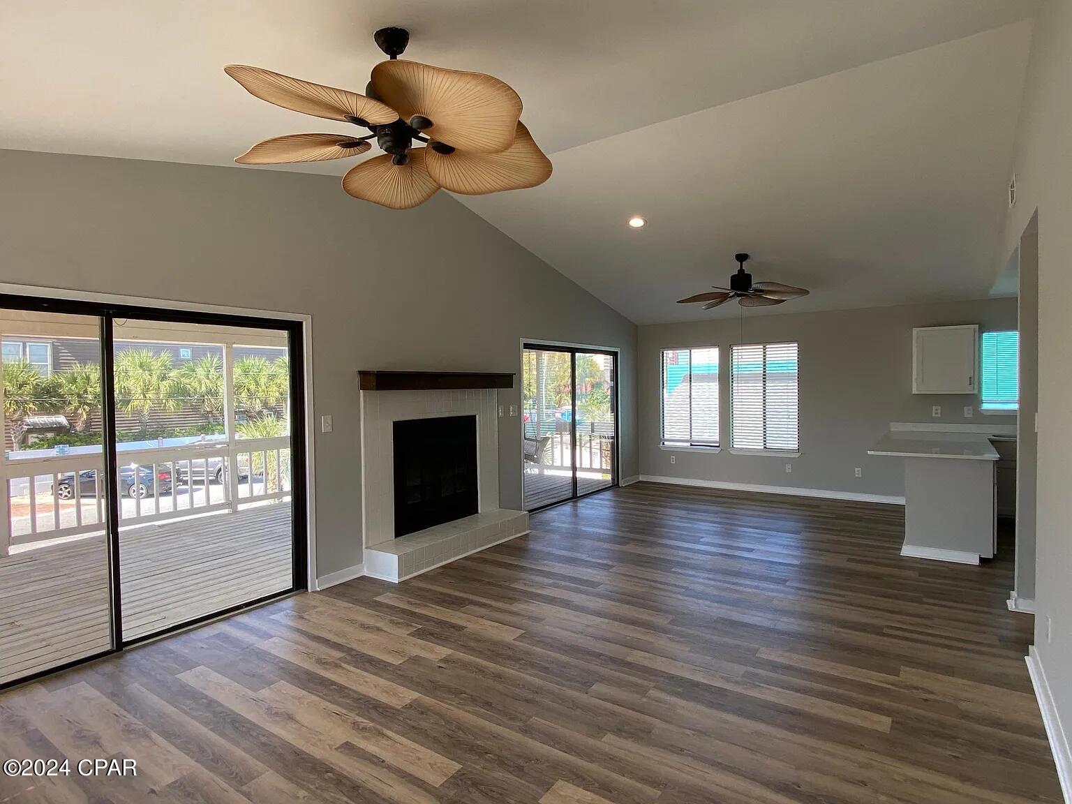 [No Recorded Subdiv] - Residential Lease