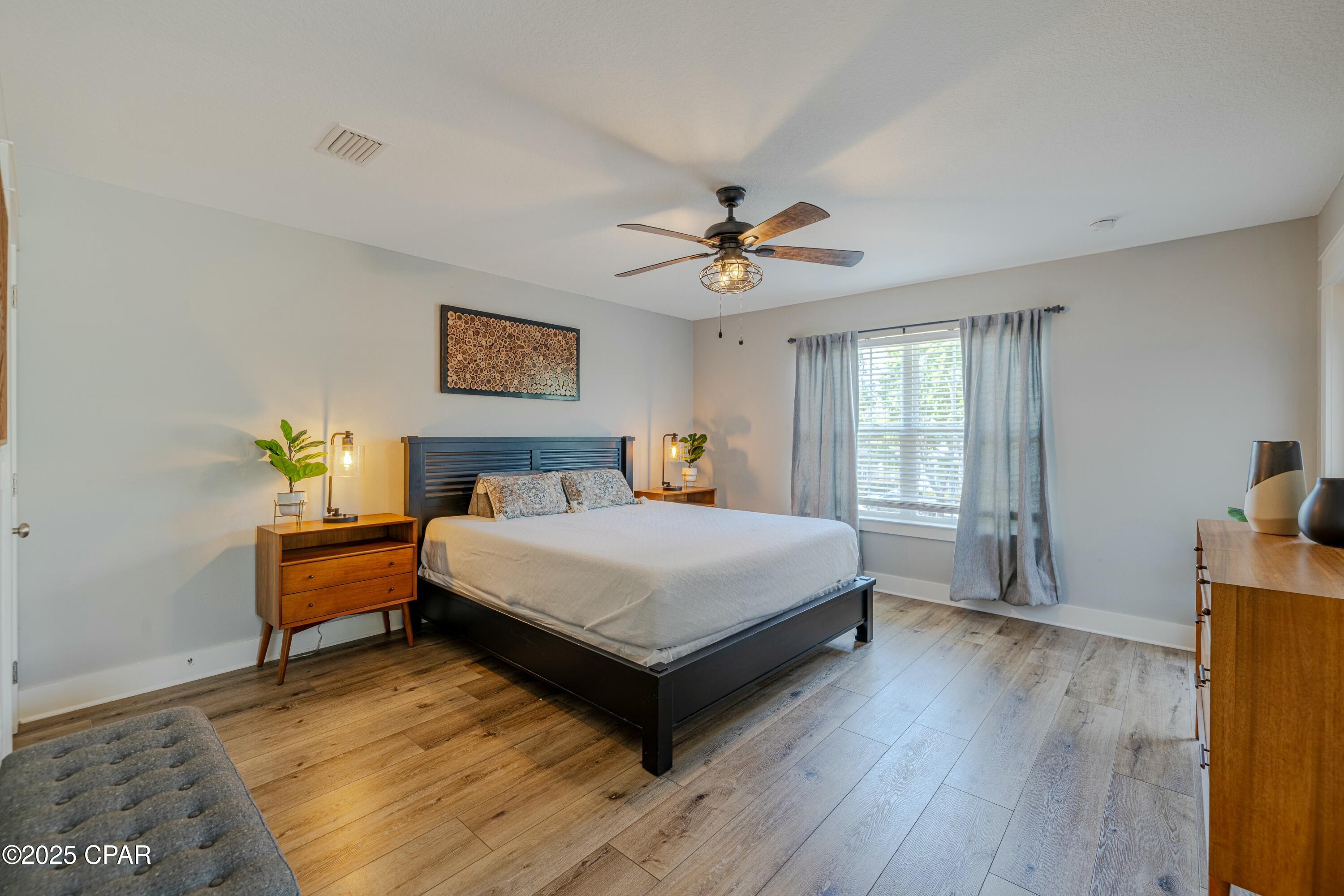 Magnolia Bay Club - Residential