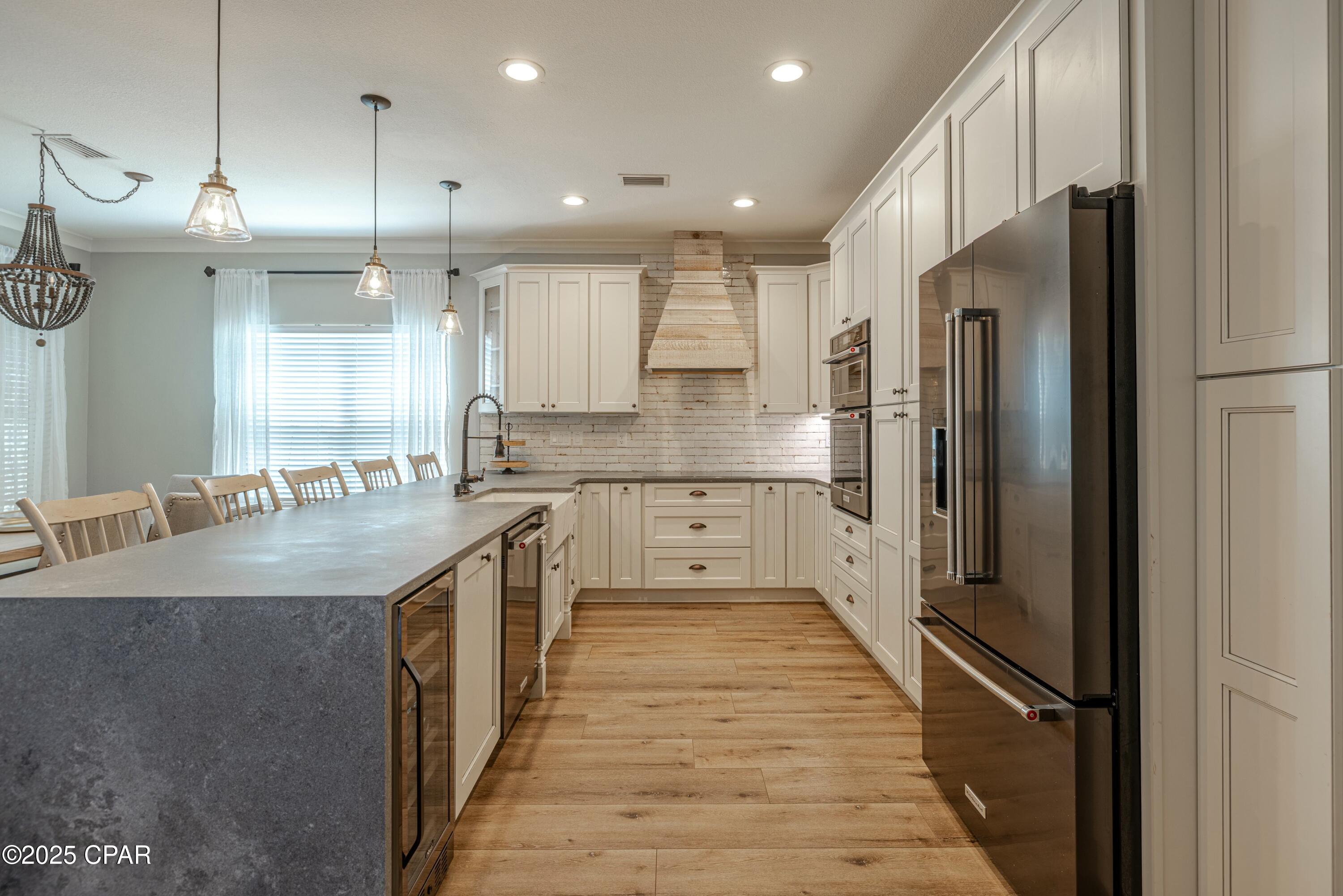 Magnolia Bay Club - Residential