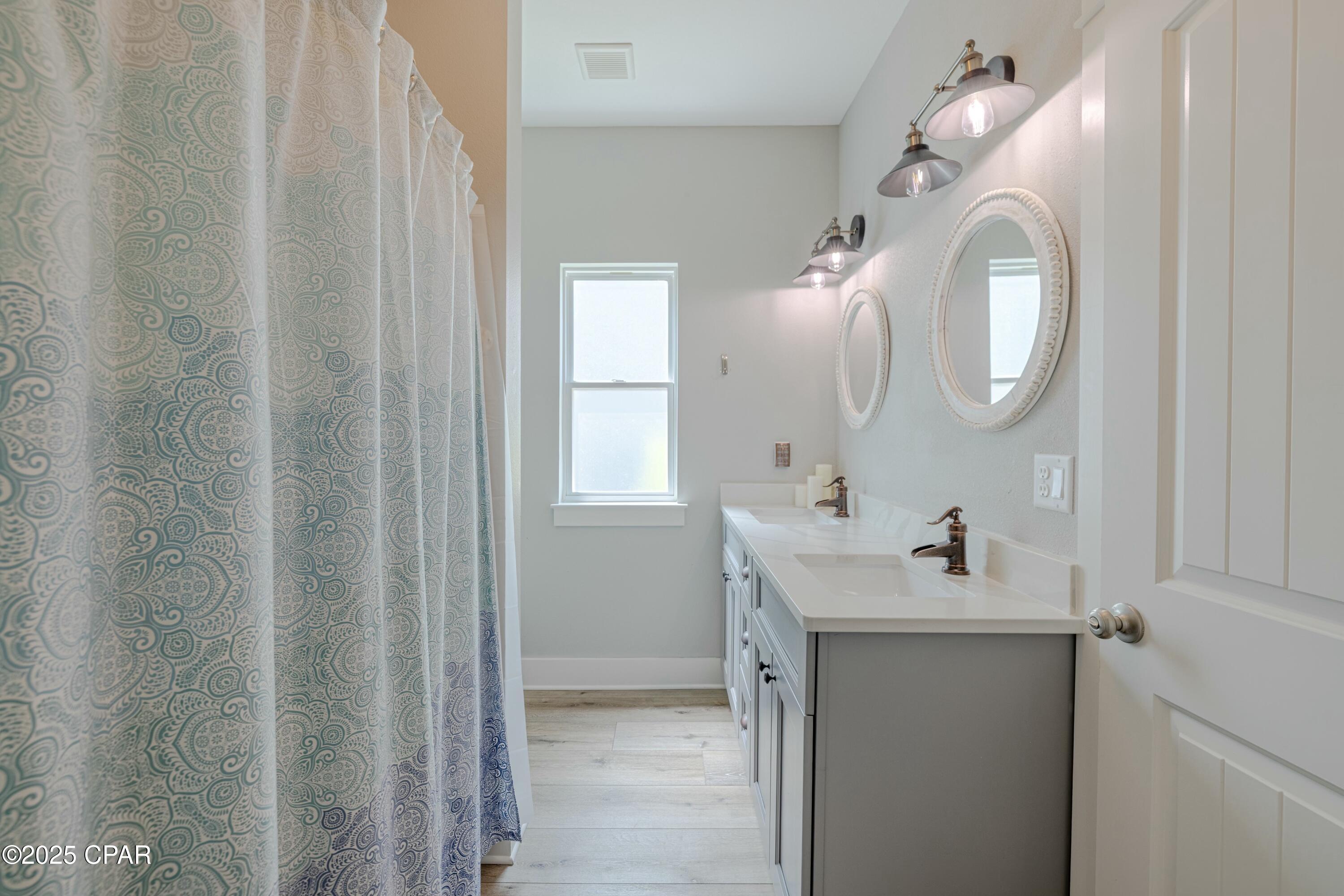 Magnolia Bay Club - Residential