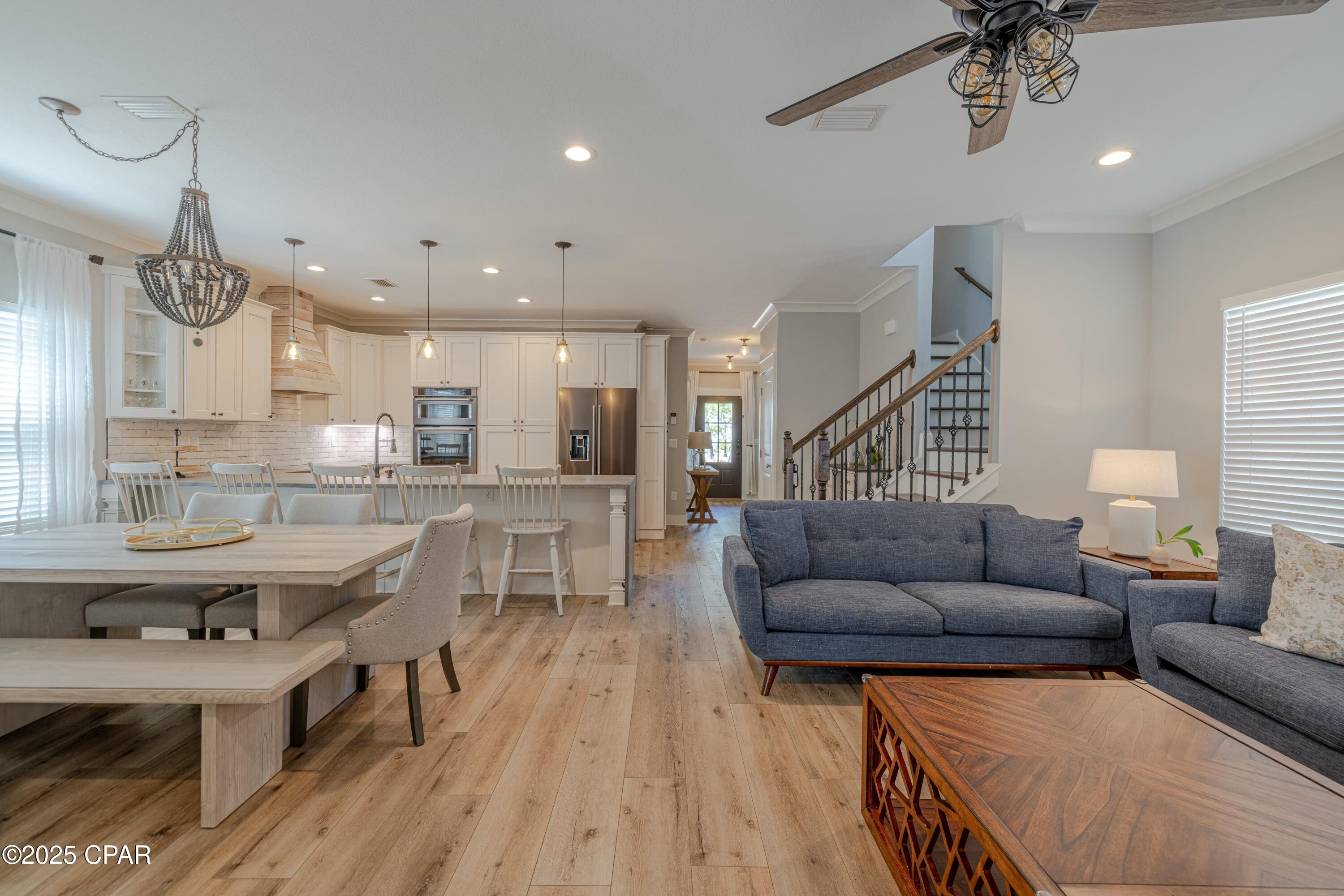 Magnolia Bay Club - Residential