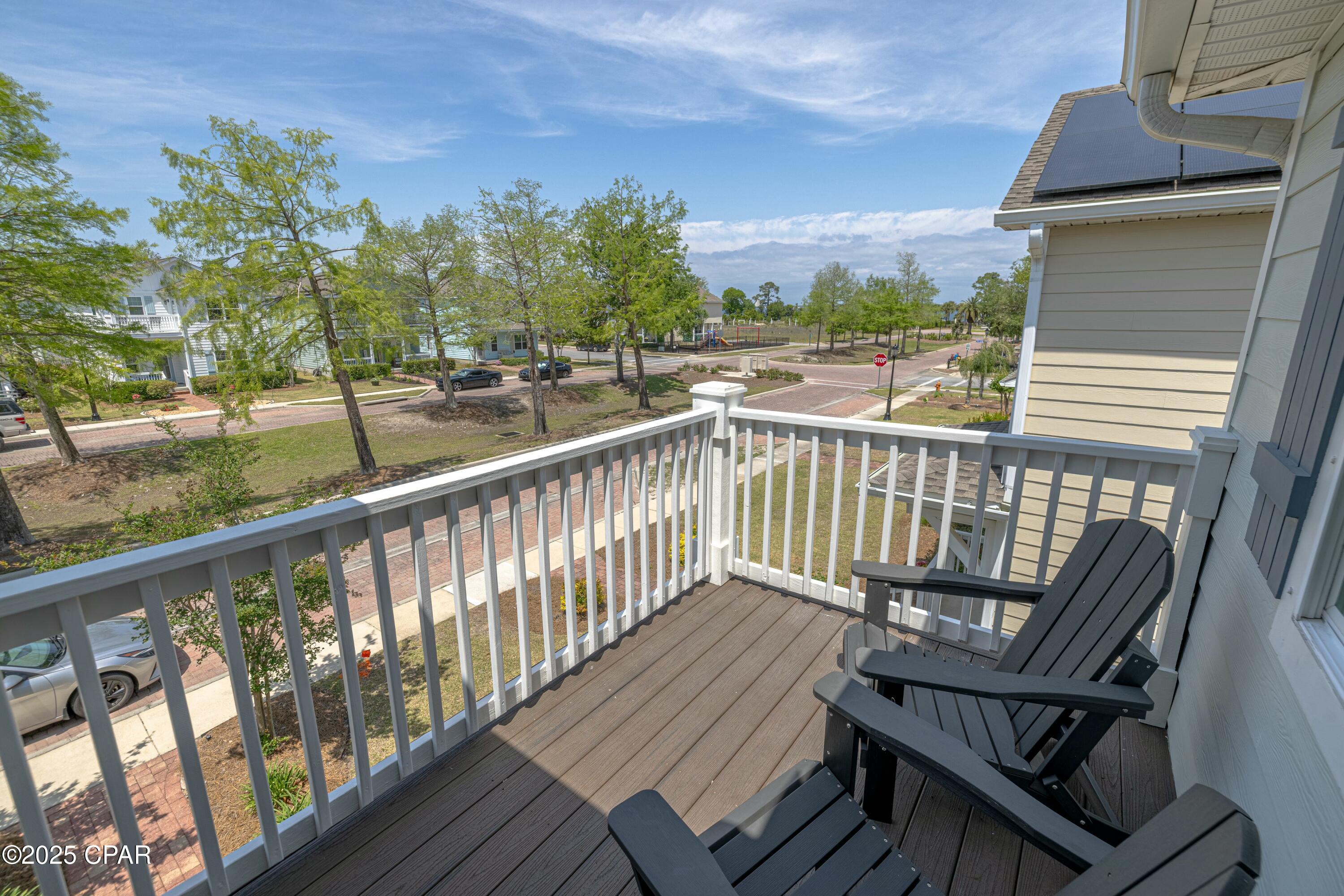 Magnolia Bay Club - Residential