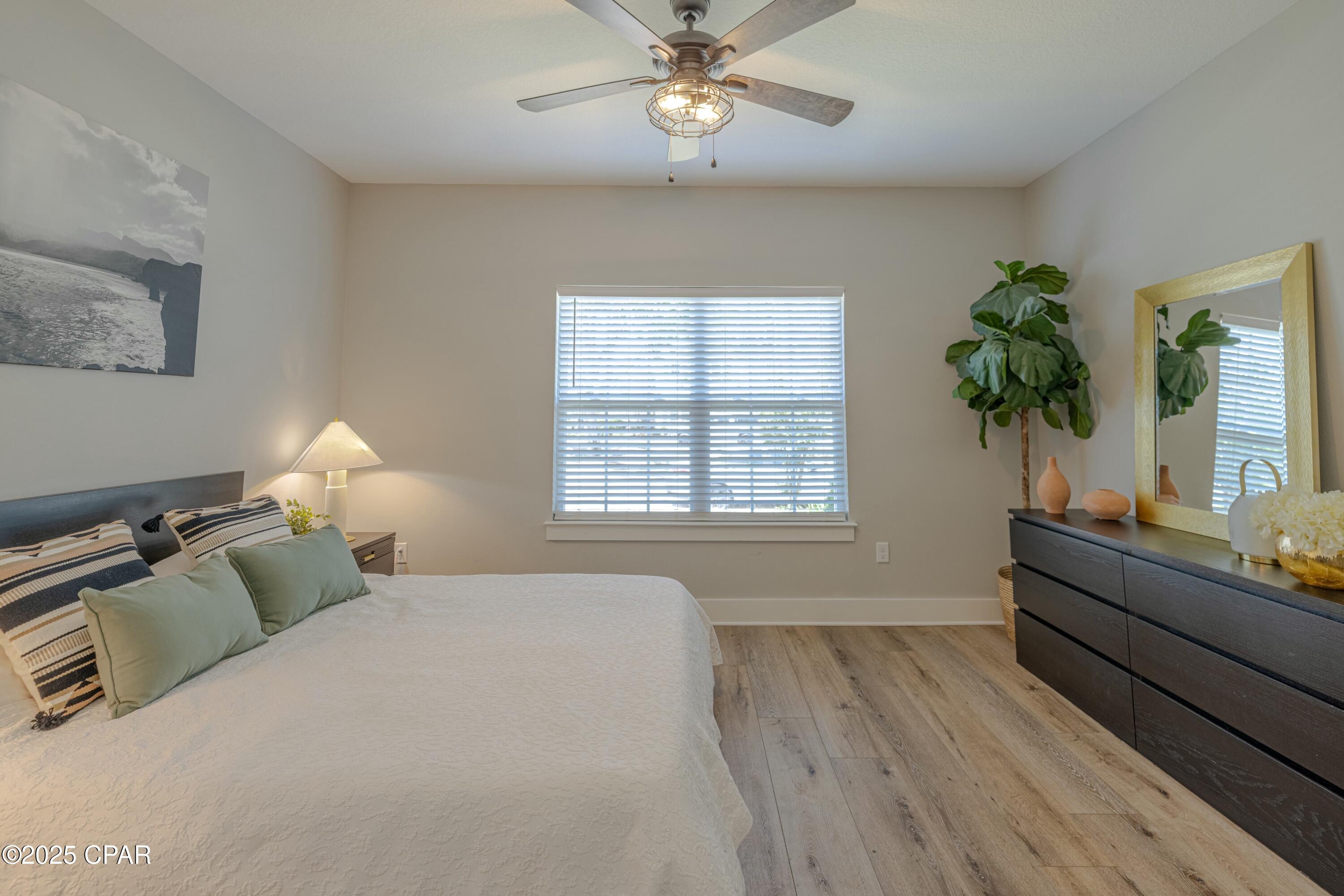 Magnolia Bay Club - Residential