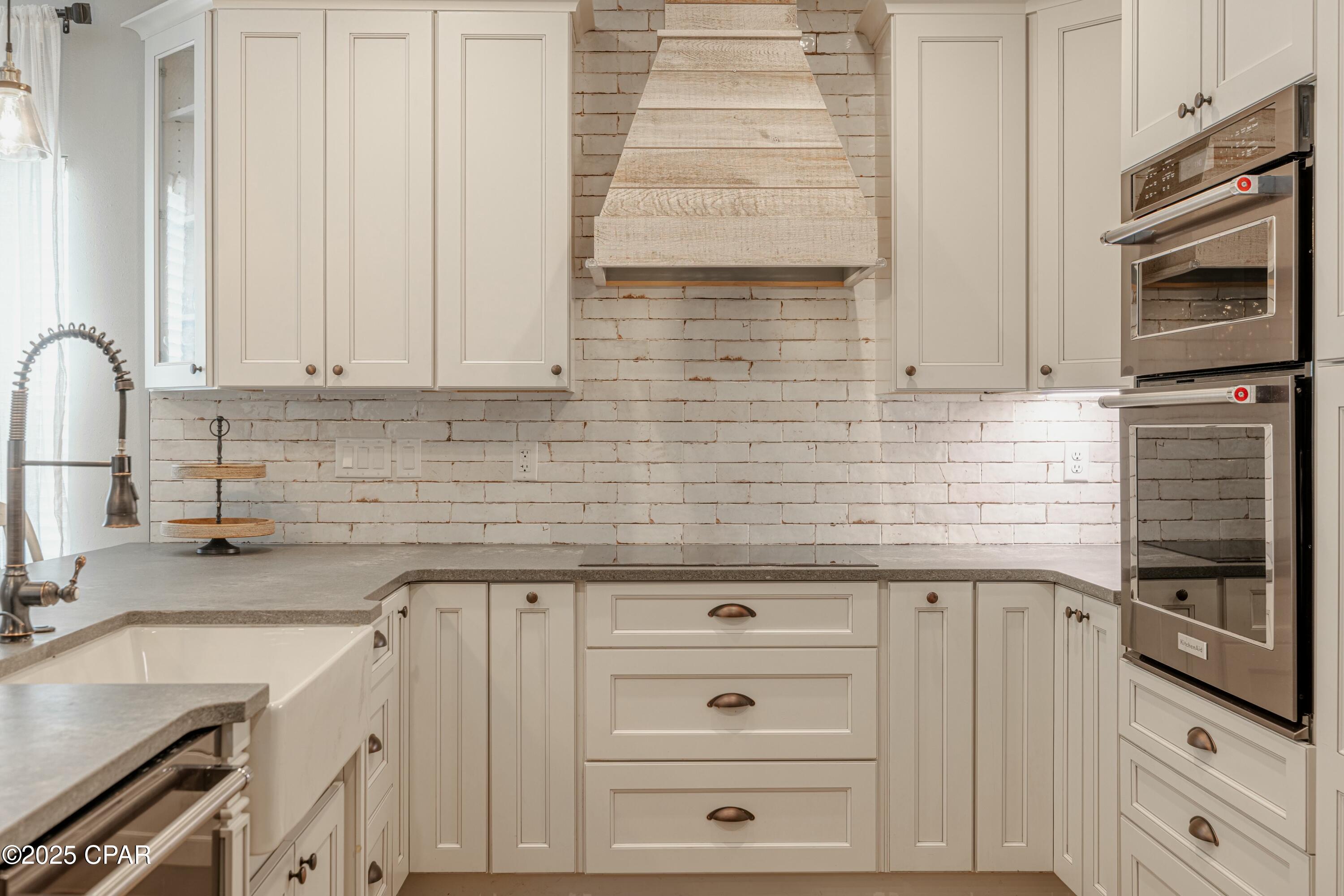 Magnolia Bay Club - Residential