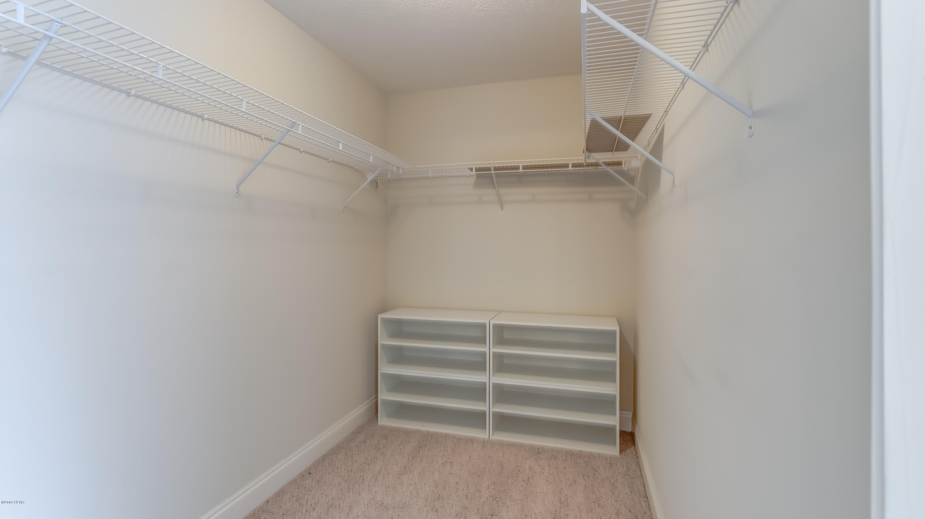 Colony Club - Residential