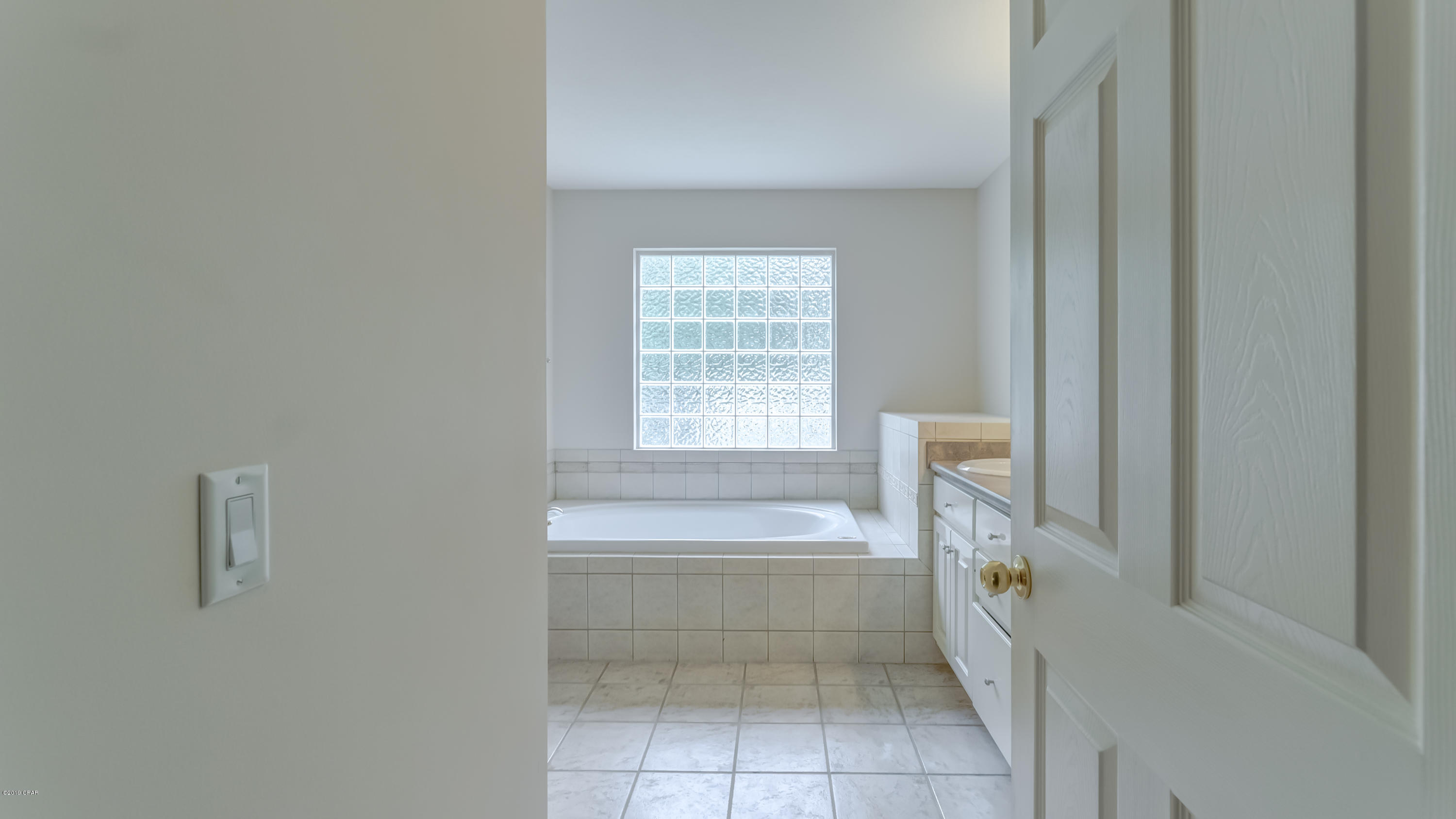 Colony Club - Residential