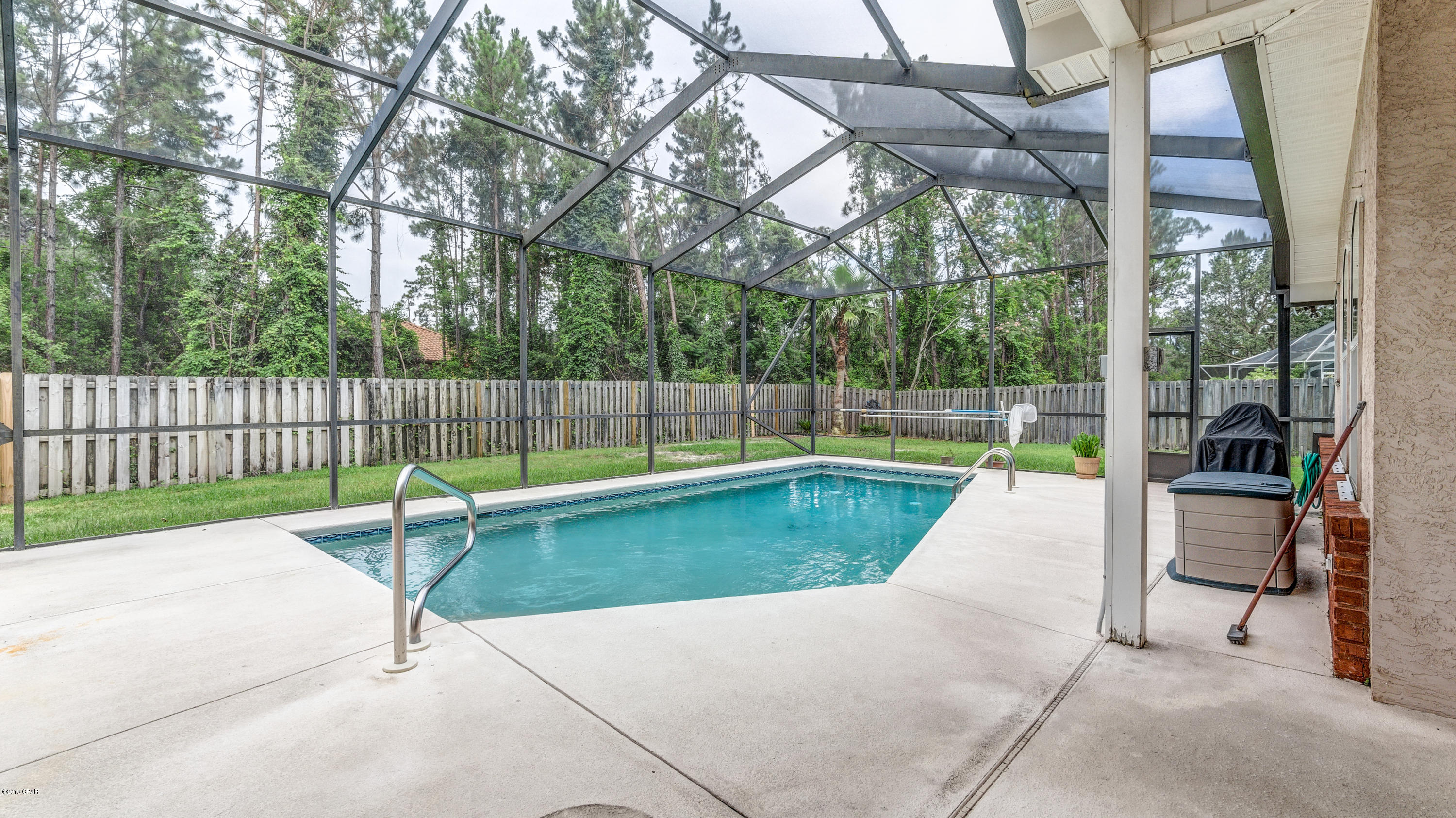 Colony Club - Residential