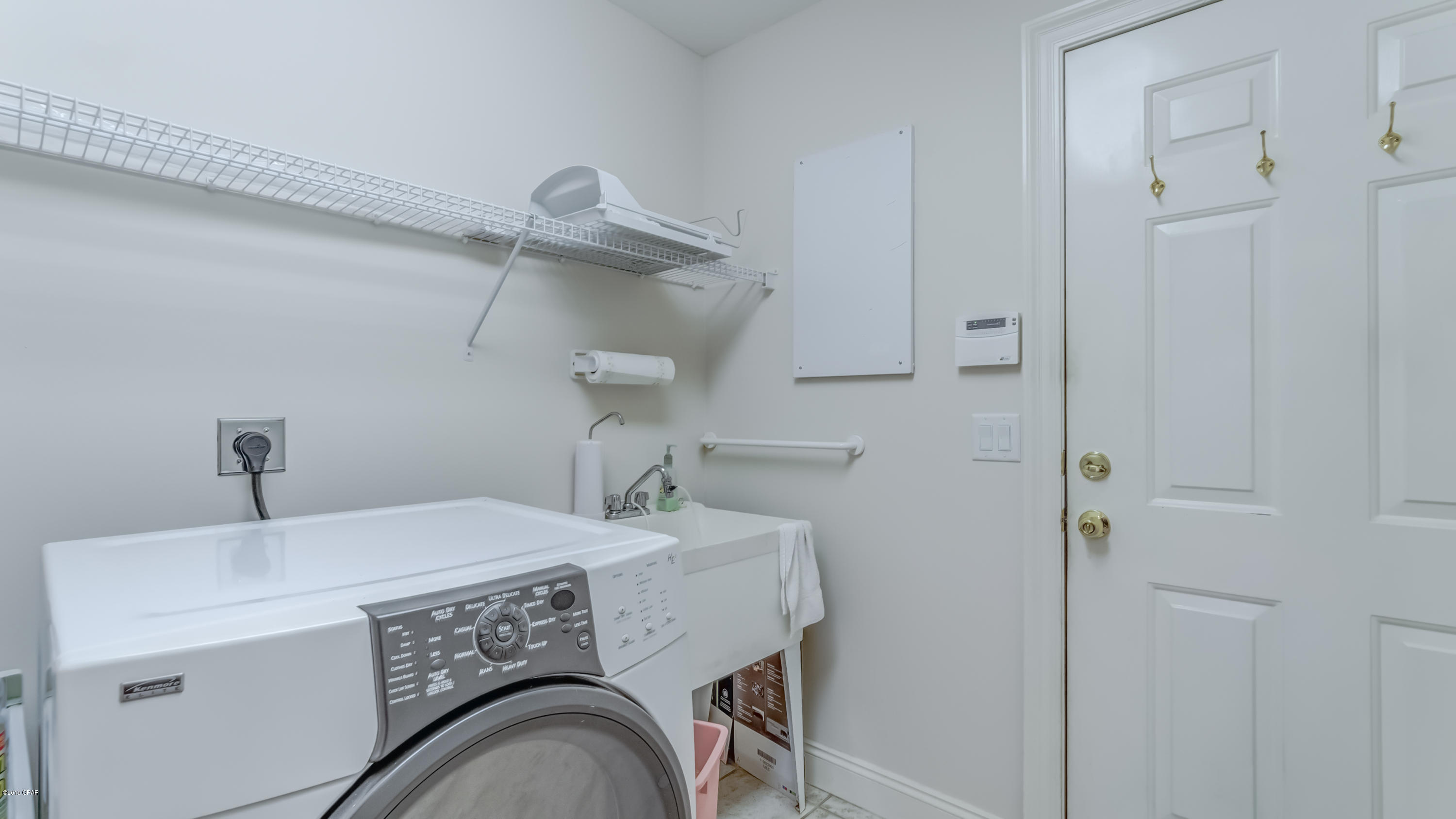 Colony Club - Residential