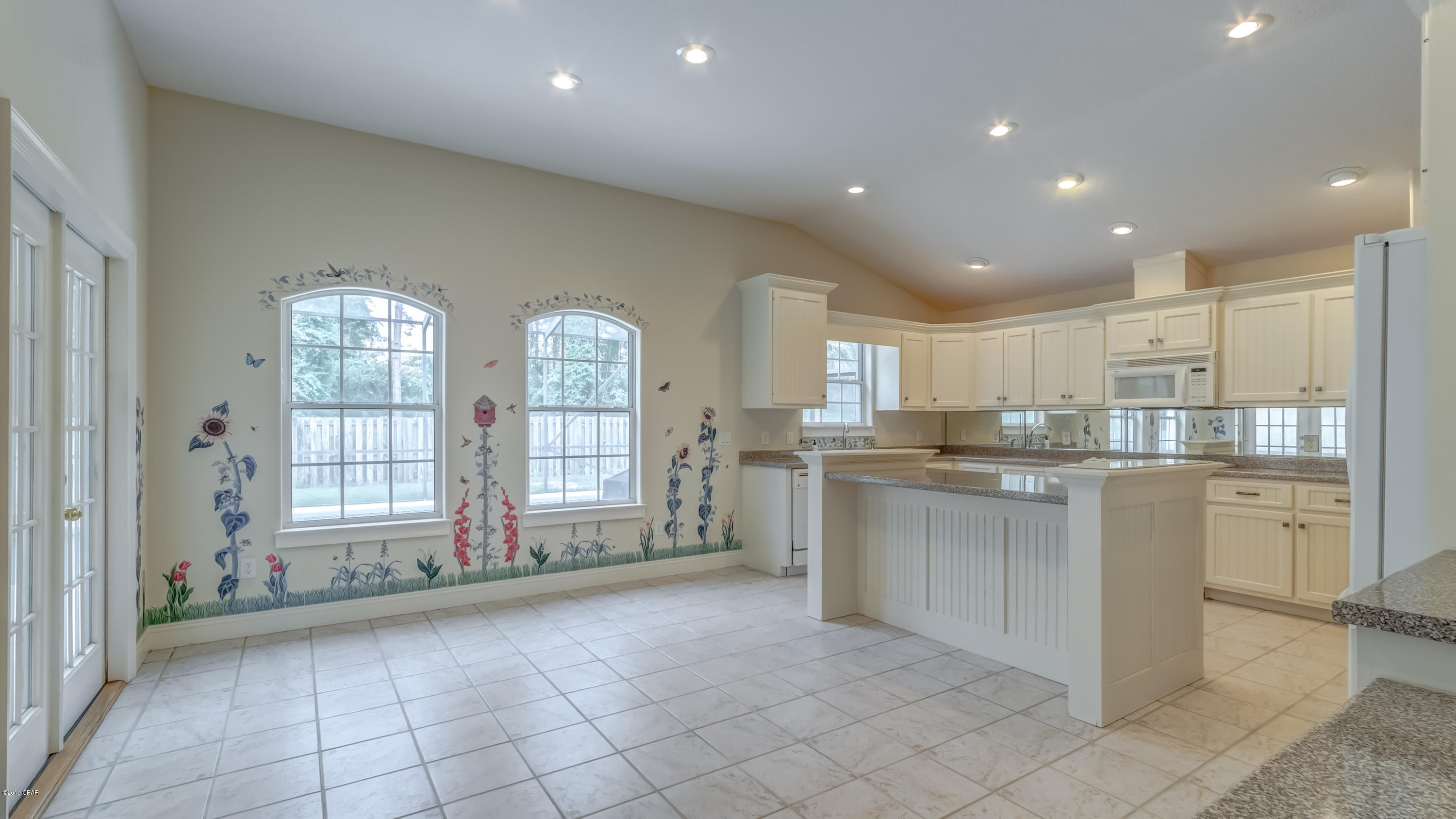 Colony Club - Residential