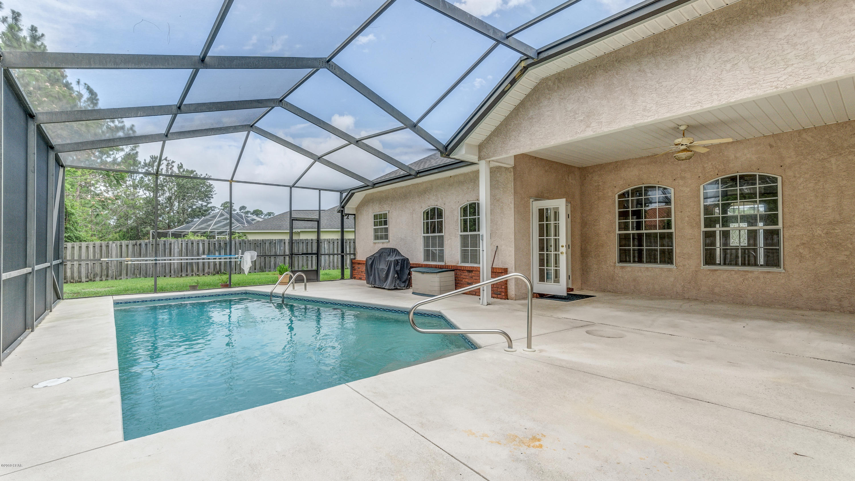 Colony Club - Residential