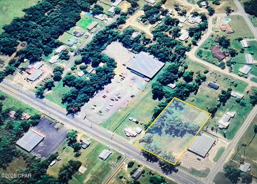 Great location in the middle of Bristol!! This 1.75-acre lot sits in the middle between Bumper-to-Bumper parts store and Ramsey Piggly Wiggly. With large traffic counts going from east to west daily, this lot will make a great location for your business! All offers welcome.