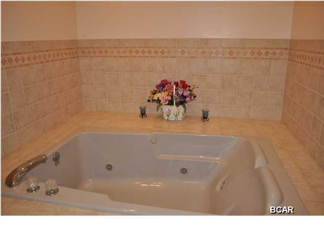 Shoreline Estates - Residential