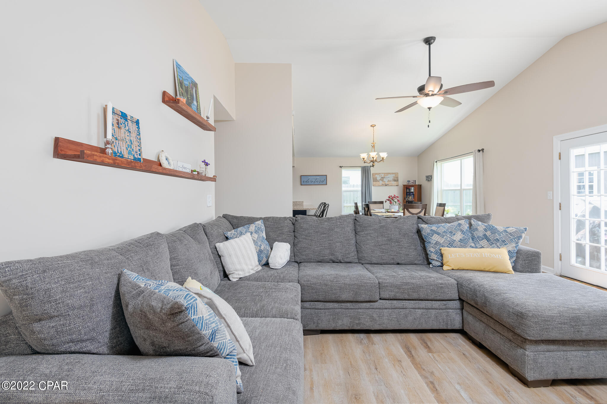 Shadow Bay Unt 3 & 4 - Residential