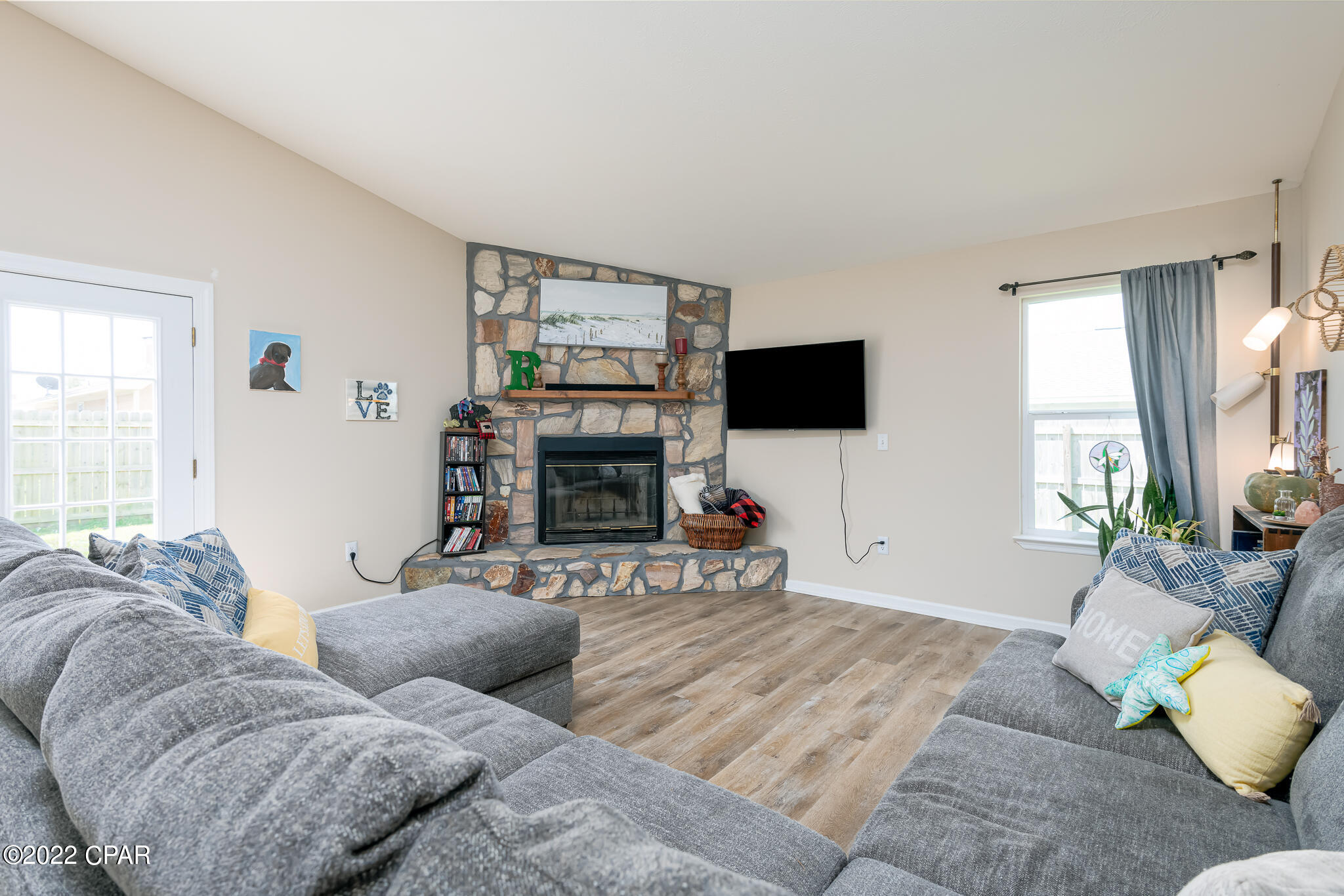 Shadow Bay Unt 3 & 4 - Residential