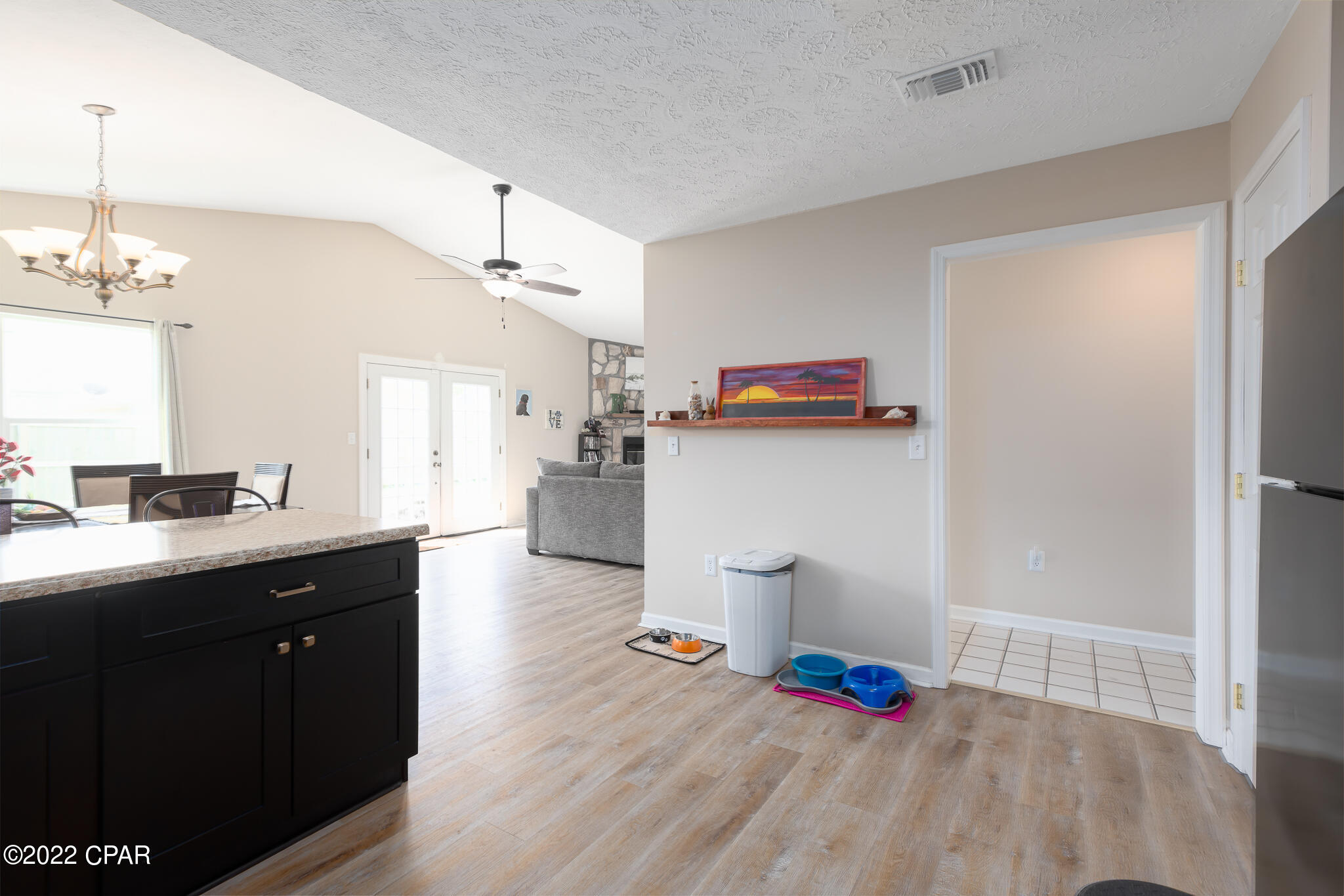Shadow Bay Unt 3 & 4 - Residential