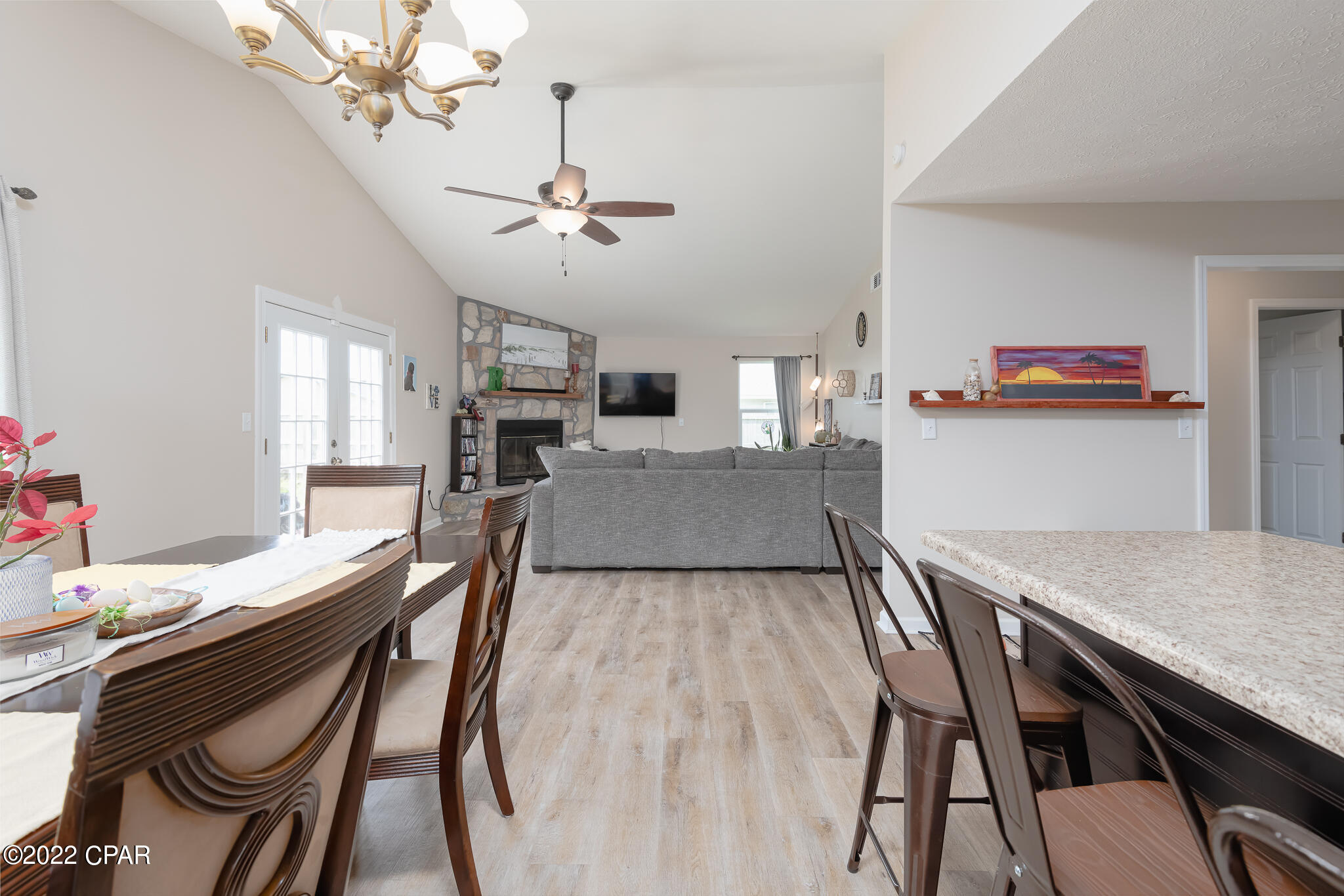 Shadow Bay Unt 3 & 4 - Residential
