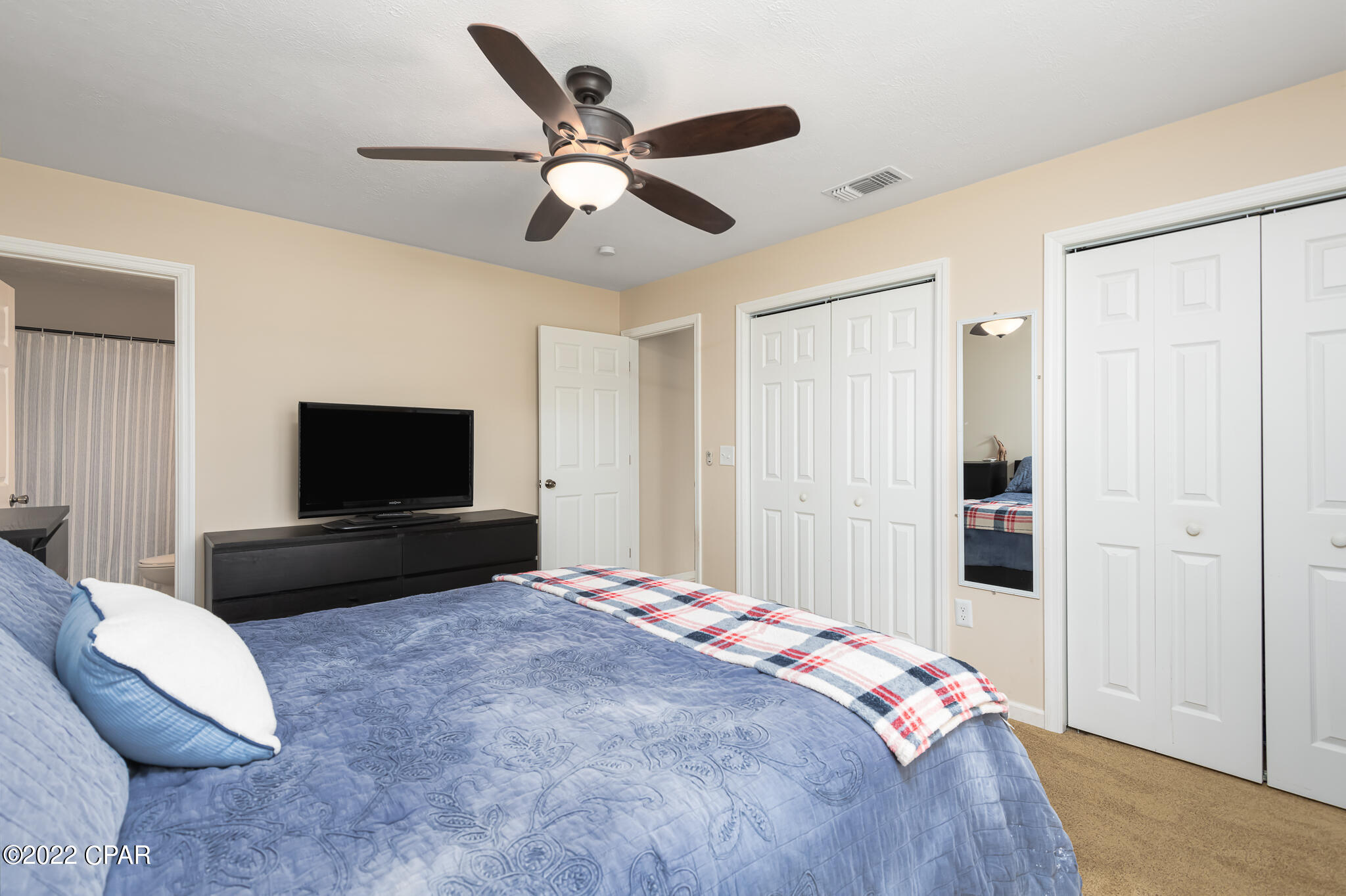 Shadow Bay Unt 3 & 4 - Residential