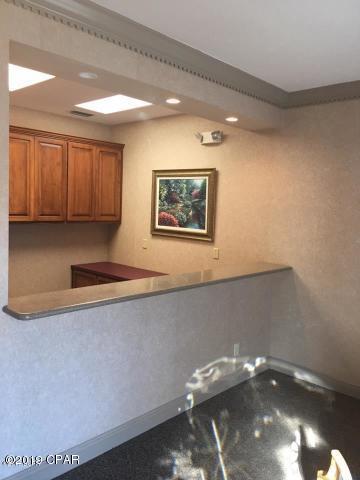 Forest Park - Commercial Lease