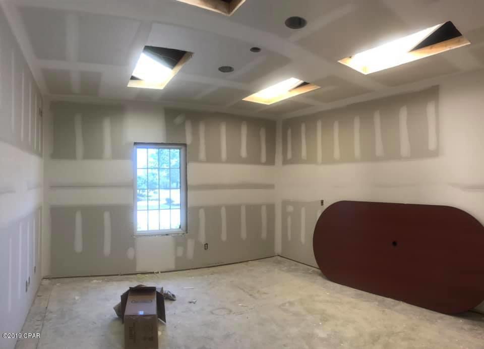 Forest Park - Commercial Lease