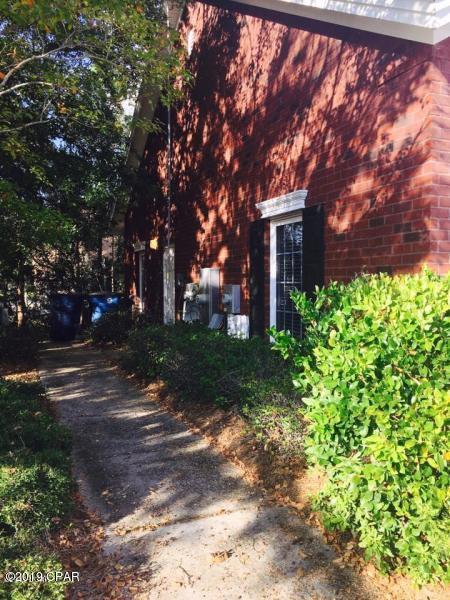 Forest Park - Commercial Lease