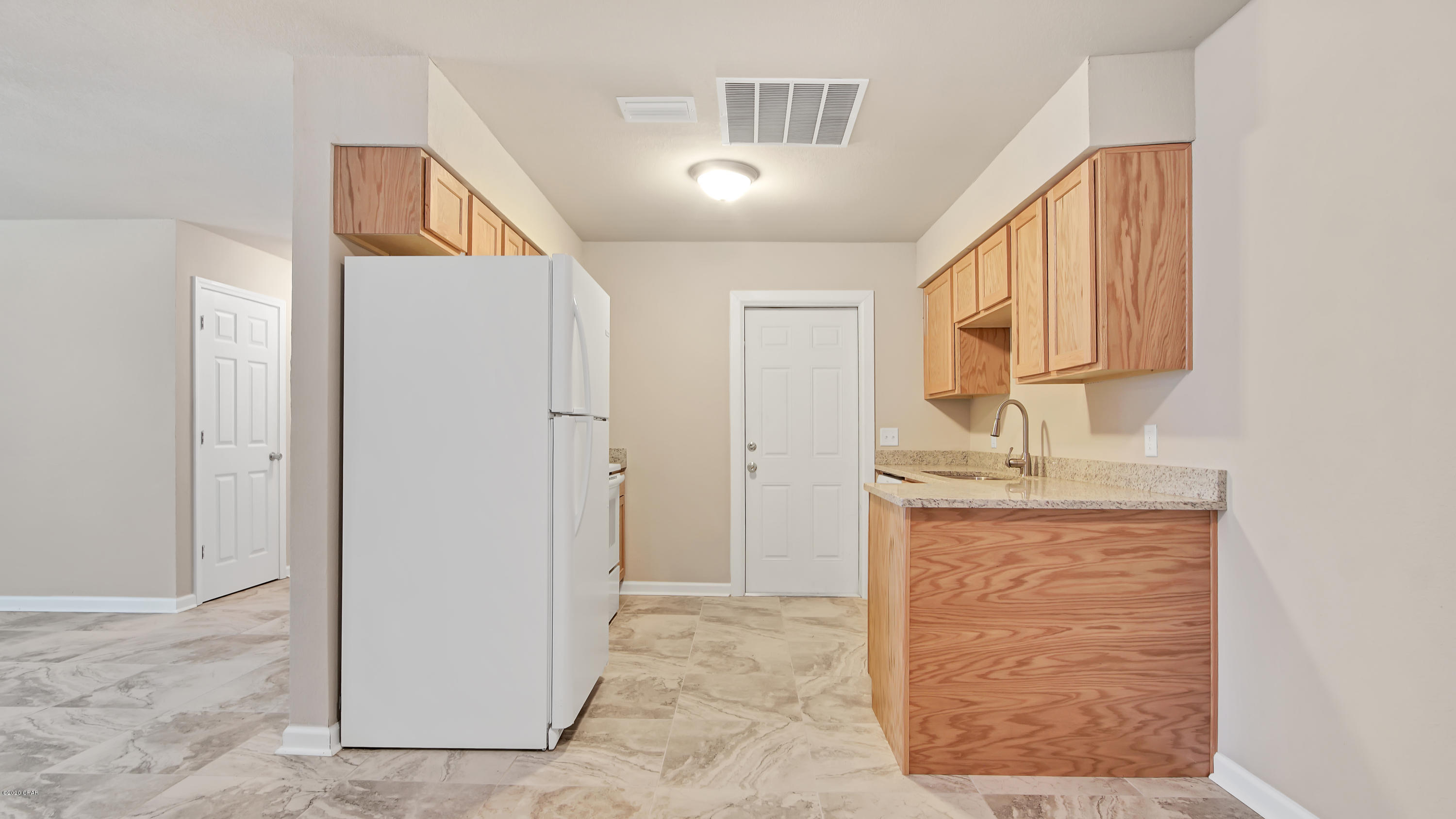 [No Recorded Subdiv] - Residential Lease