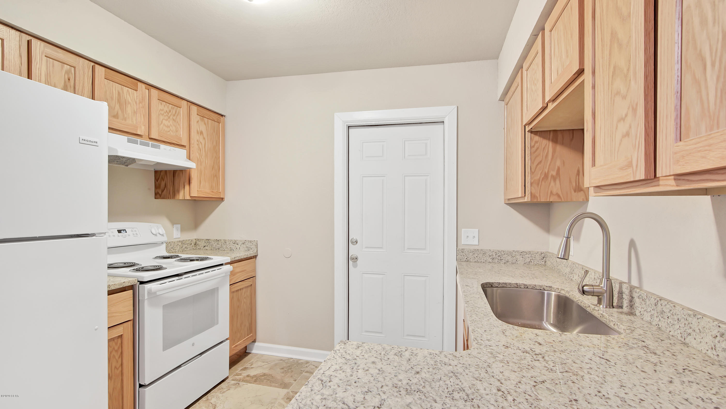 [No Recorded Subdiv] - Residential Lease