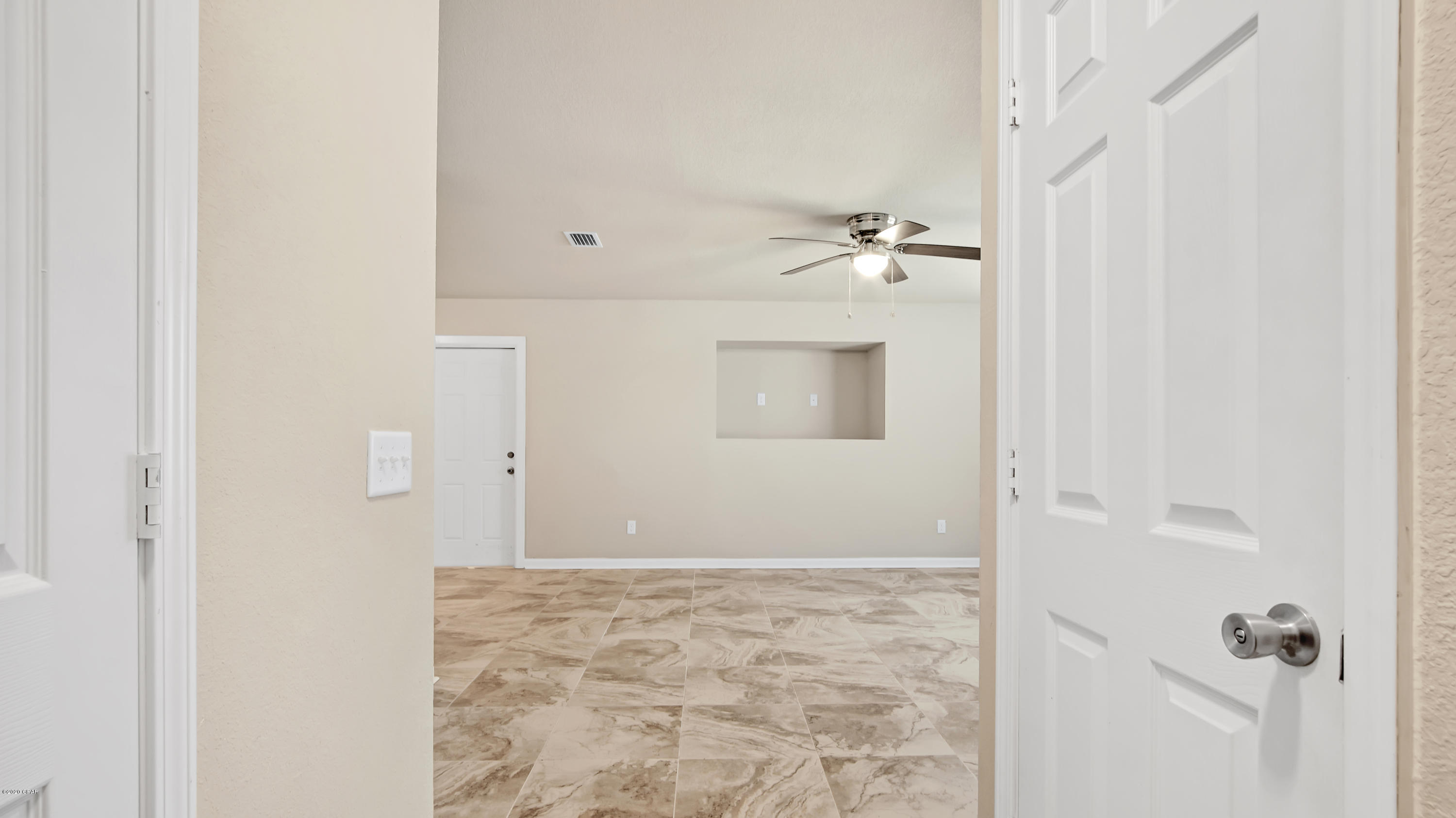 [No Recorded Subdiv] - Residential Lease