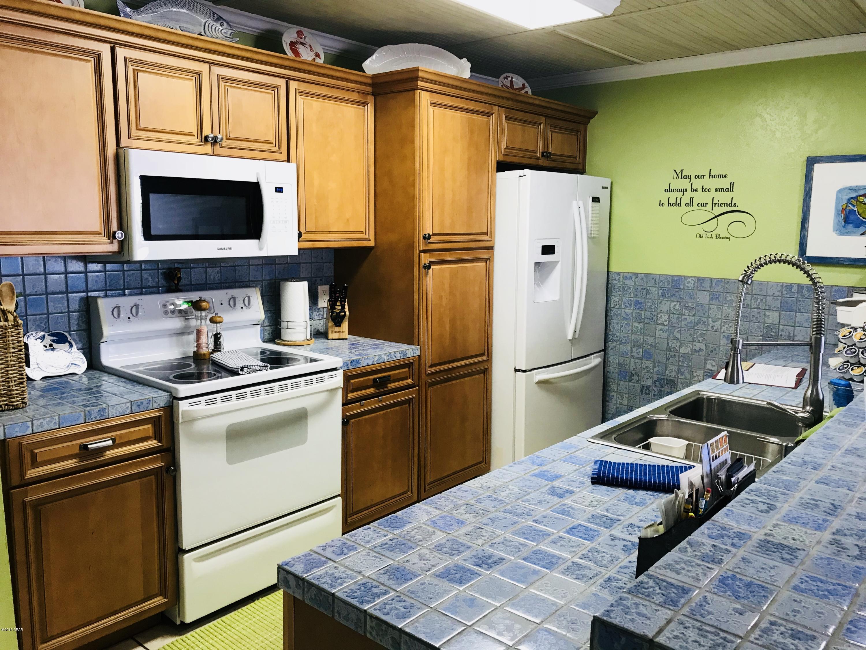 Grand Lagoon Cove Condominium - Residential