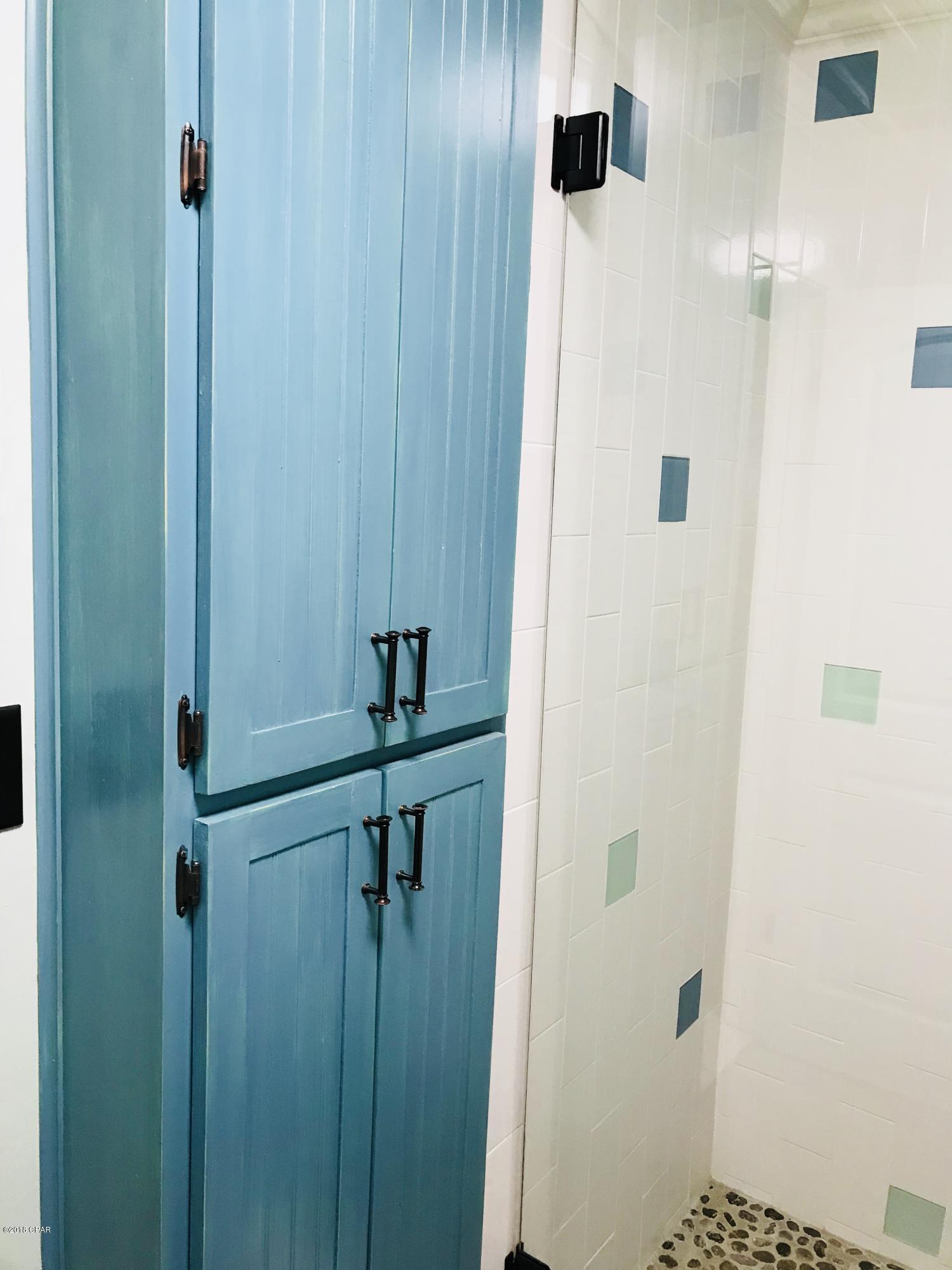 Grand Lagoon Cove Condominium - Residential