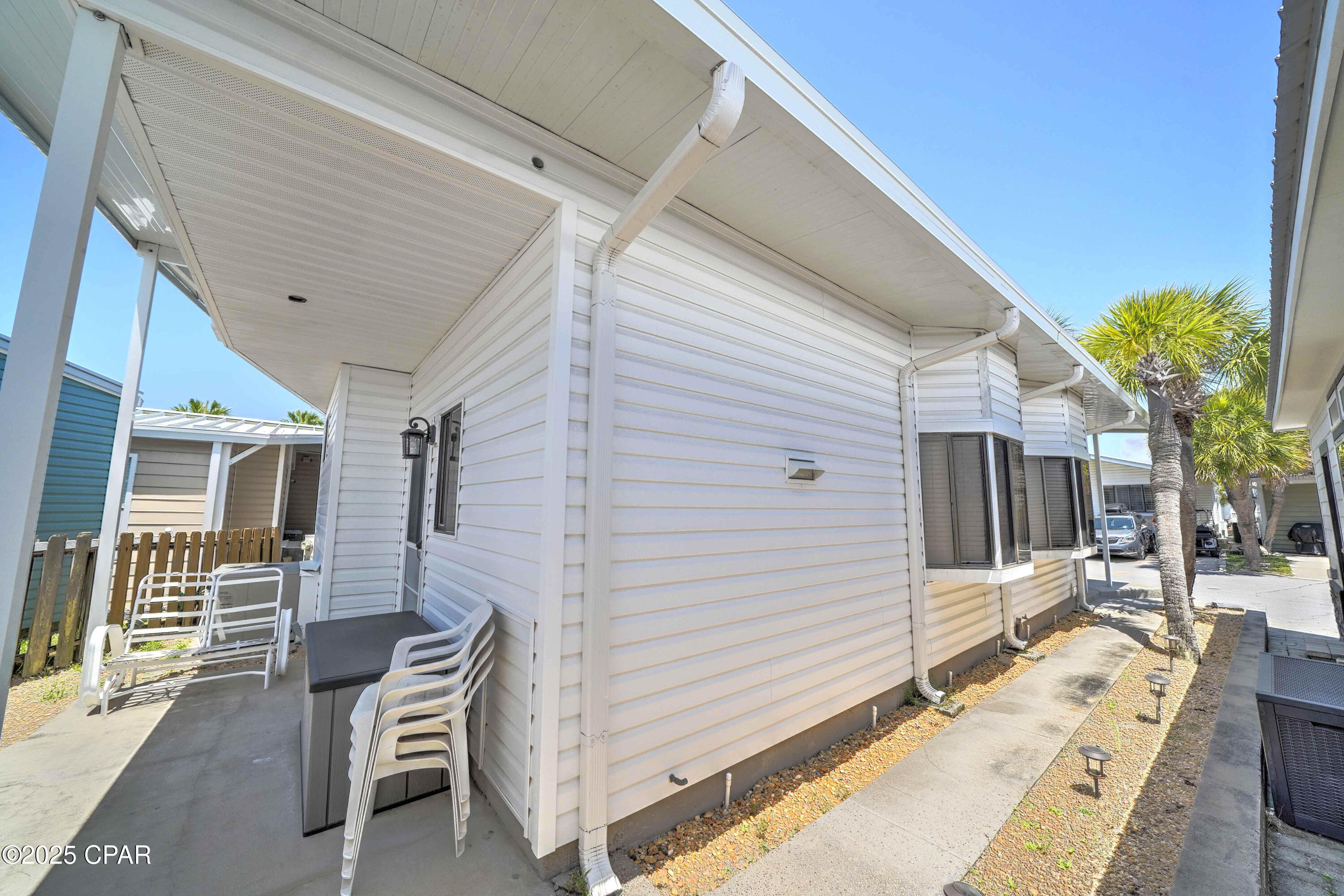 Venture Out Travel Trail - Residential