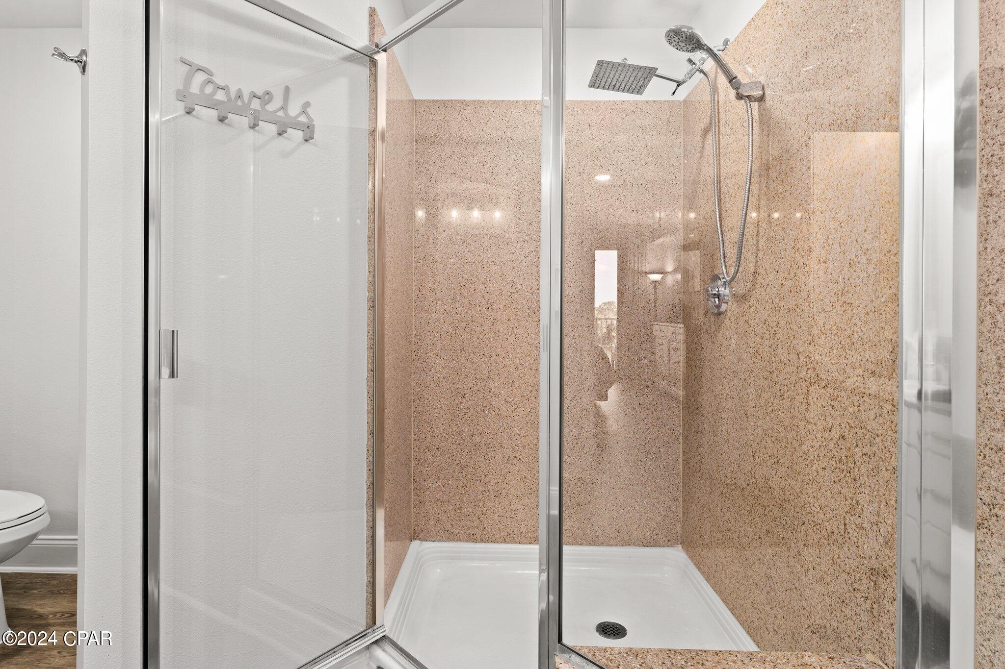 Laketown Wharf - Residential Lease