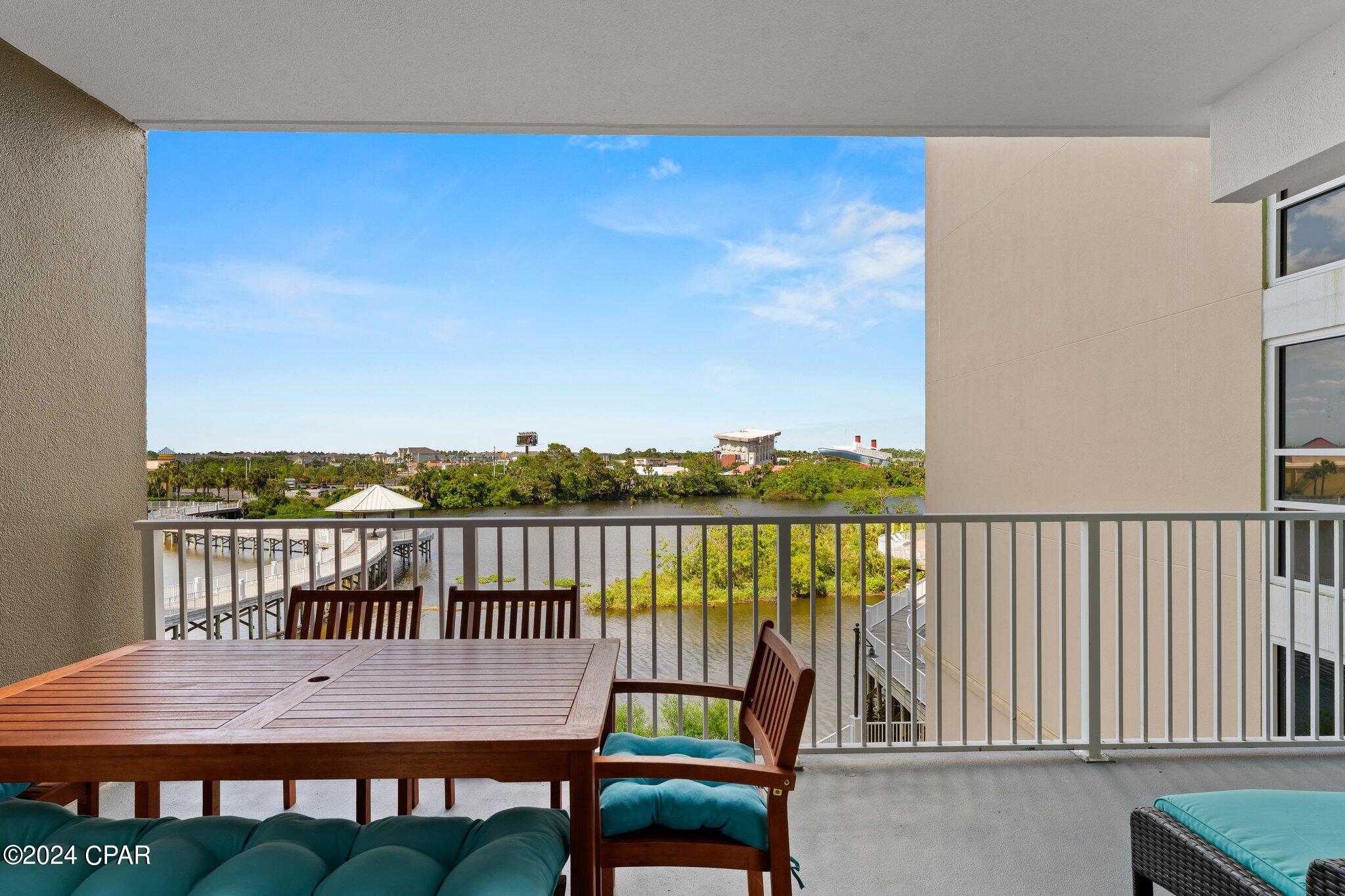 Laketown Wharf - Residential Lease