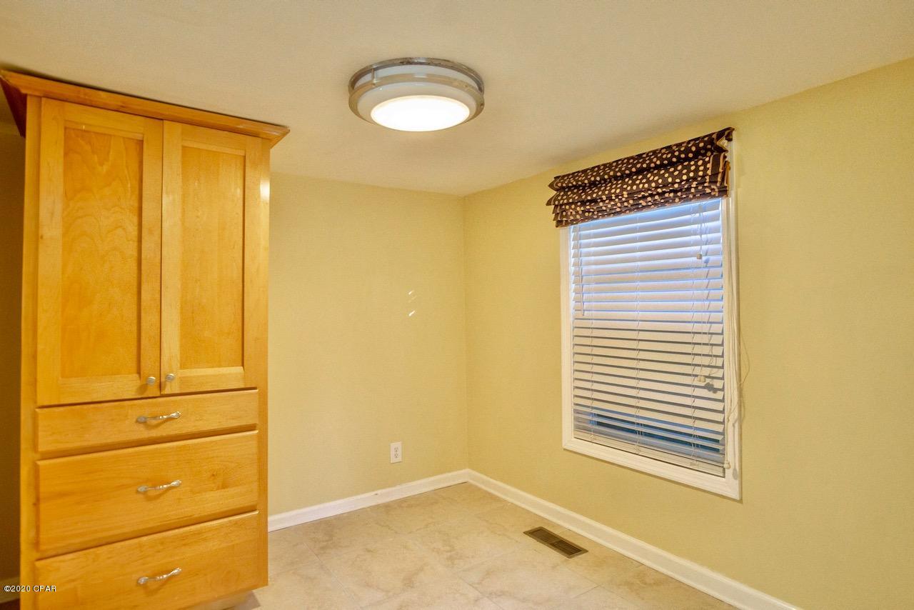 Burnt Mill Creek - Residential