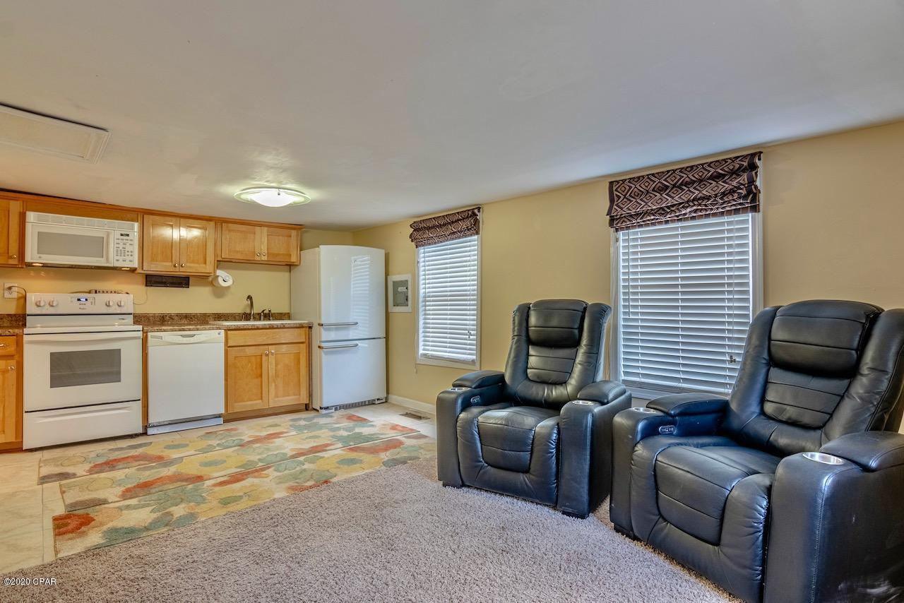 Burnt Mill Creek - Residential