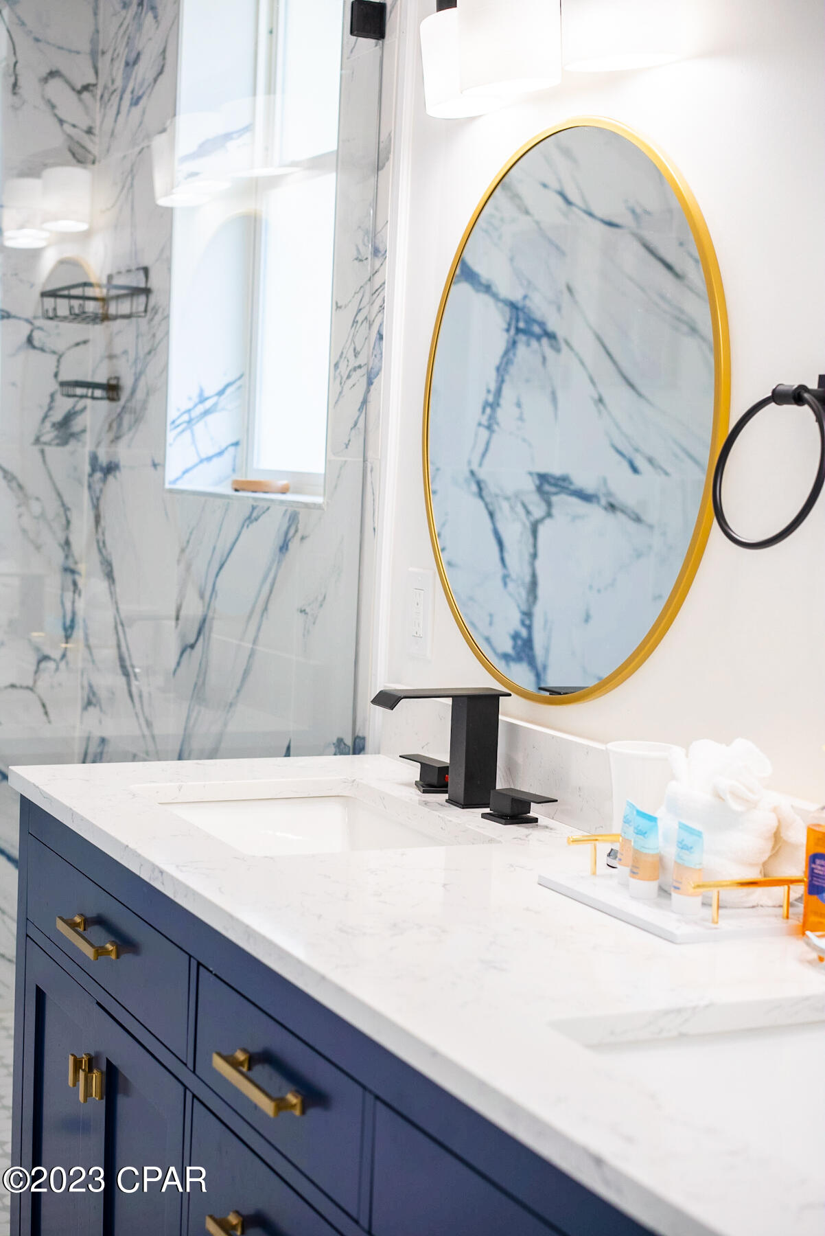 Laguna Beach Estates 9th Add - Residential